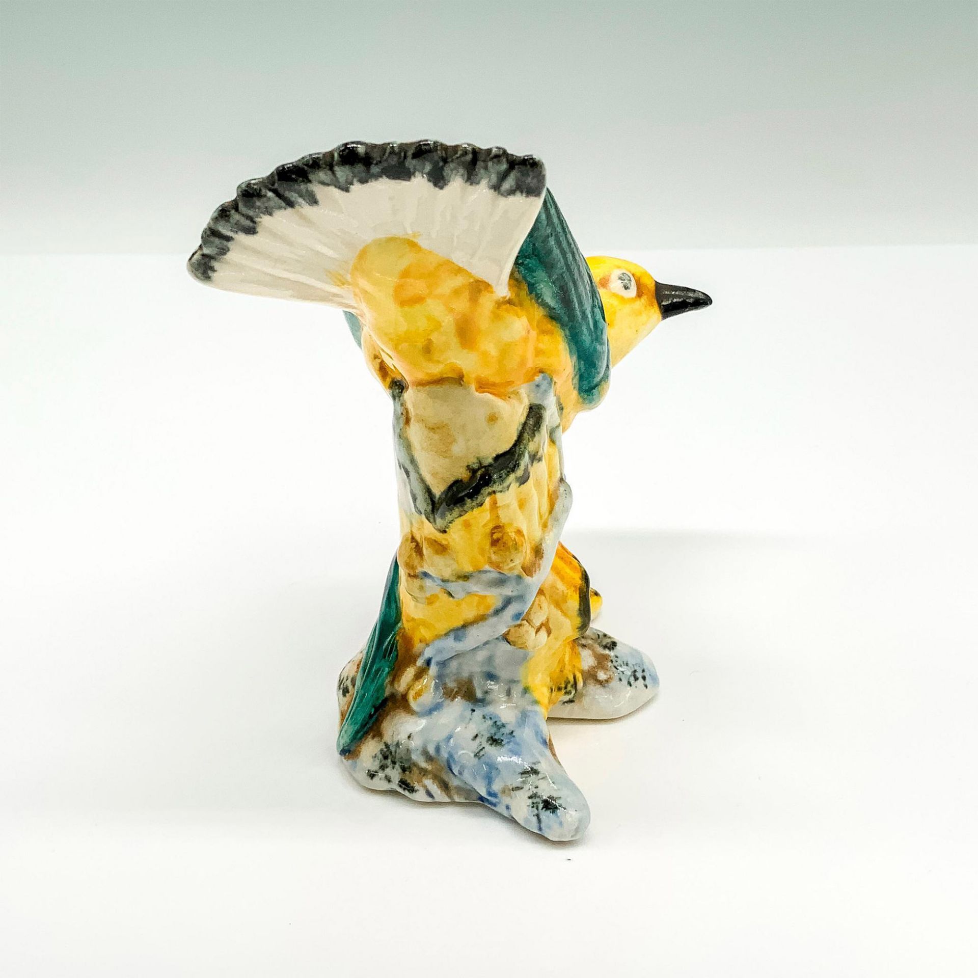 Stangl Pottery Bird Figurine, Yellow Warbler 3447 - Image 3 of 5