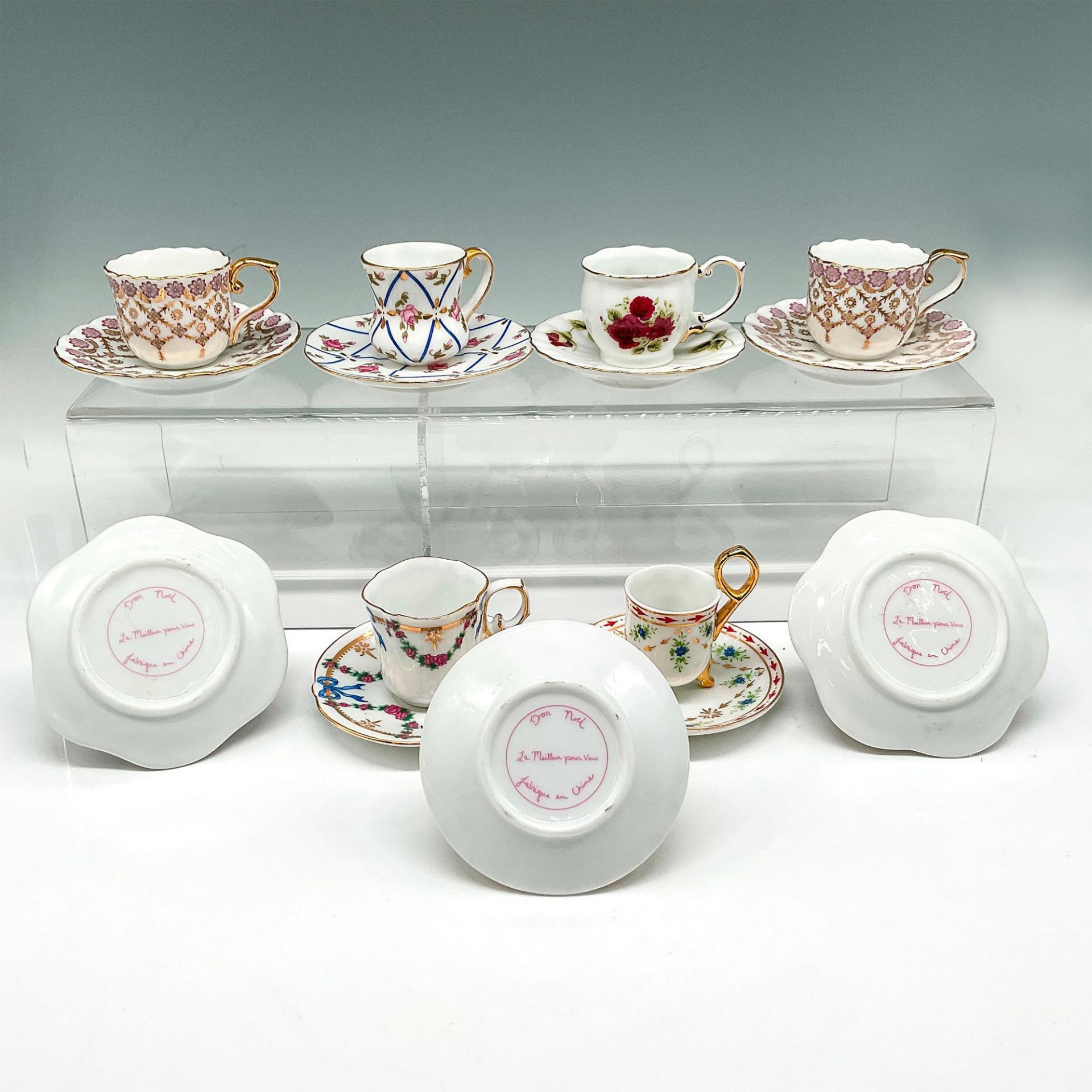 9pc Bon Noel Miniature Teacups with Saucers - Image 2 of 2
