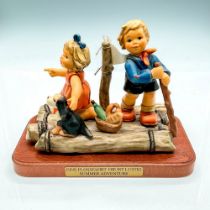 Goebel Hummel Porcelain Figurine, Summer Adventure and Base