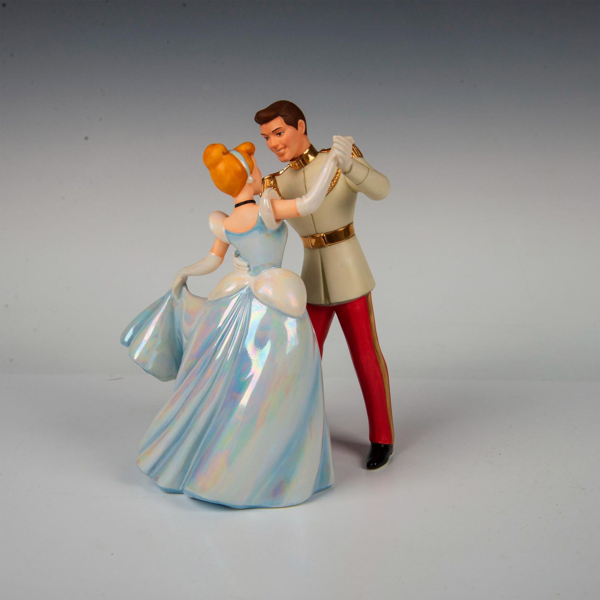 Walt Disney Classics Collection Figurine Cinderella & Prince - Image 2 of 5