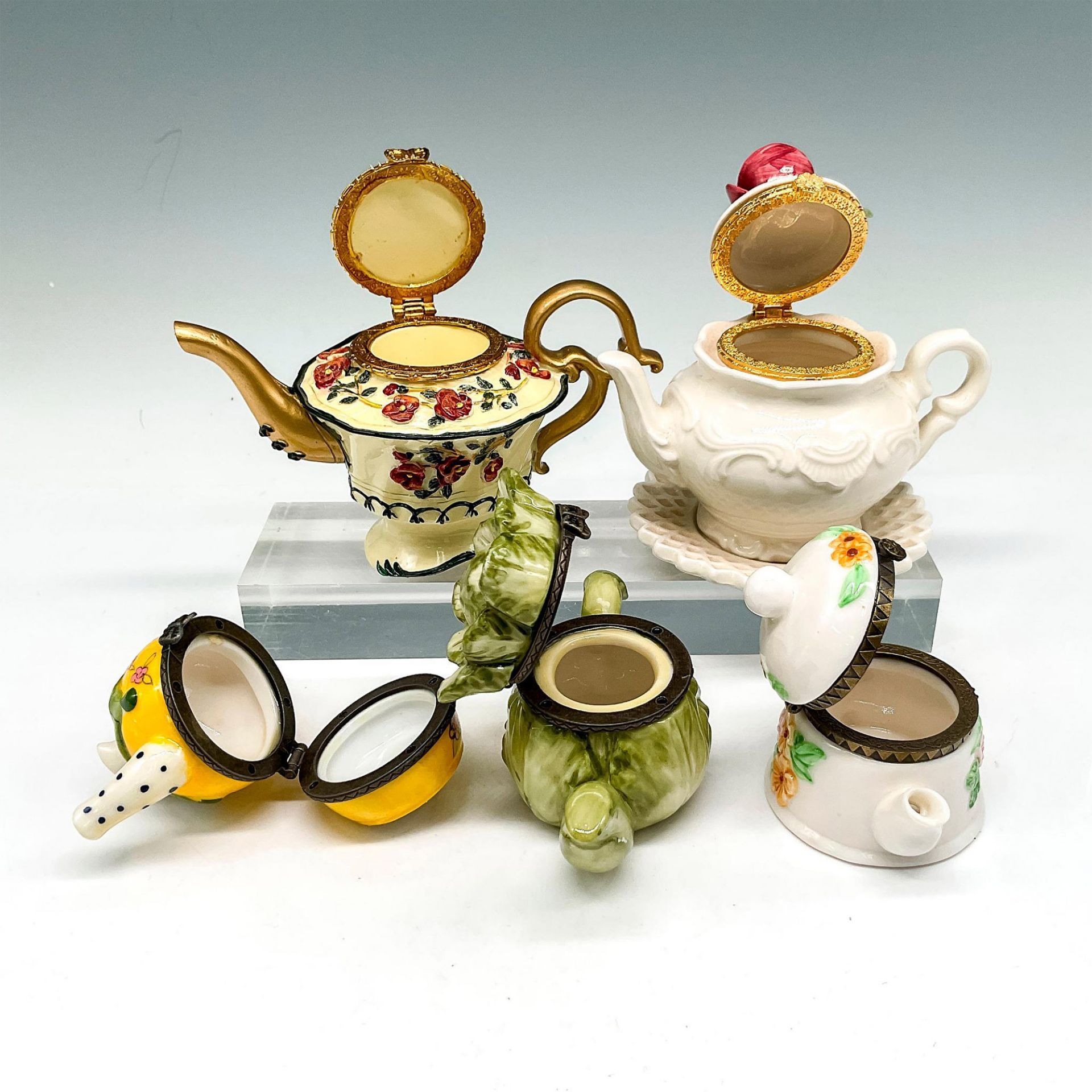 5pc Vintage Collectible Miniature Teapot Boxes - Image 2 of 3