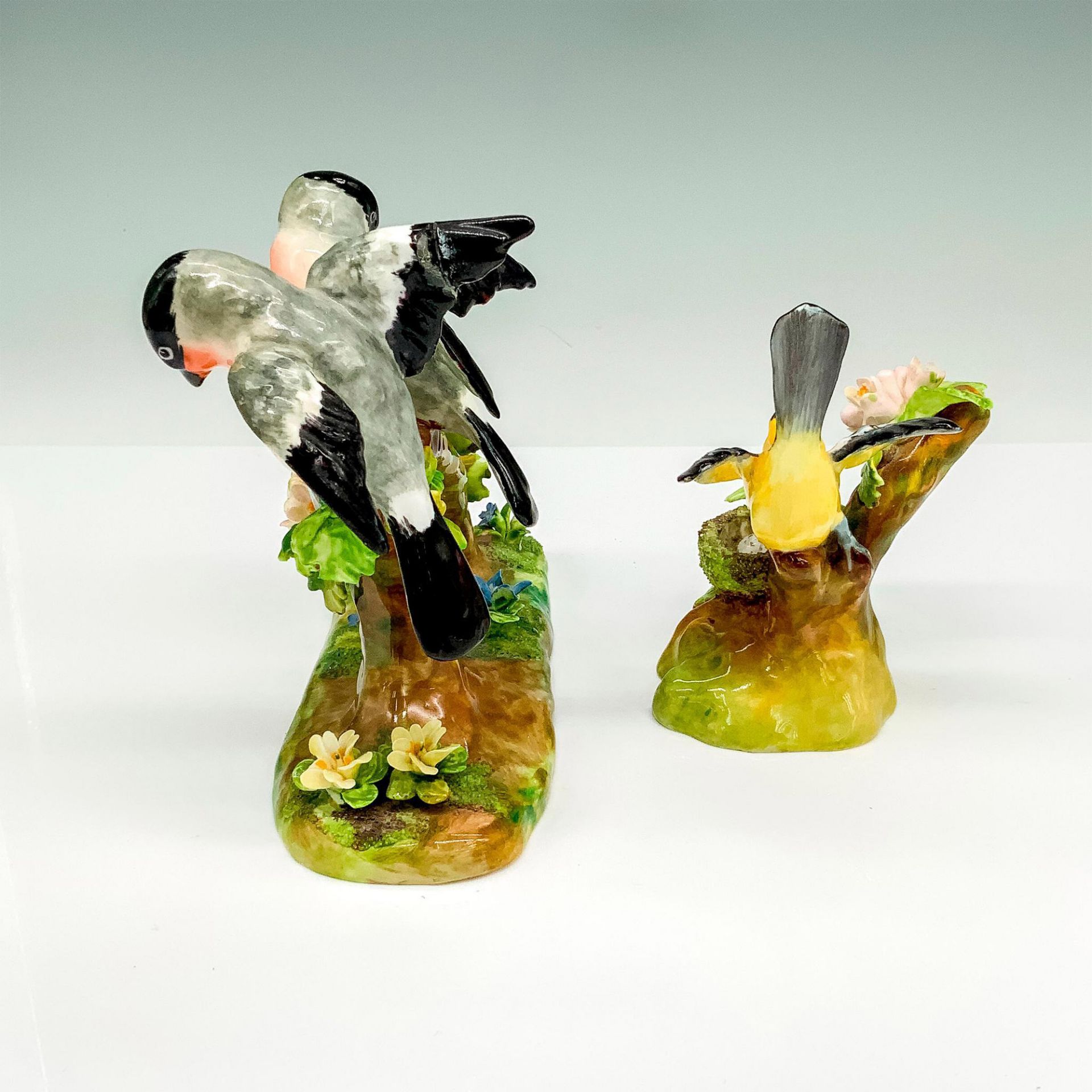 2pc J.T. Jones Porcelain Bird Figurines - Bild 3 aus 5