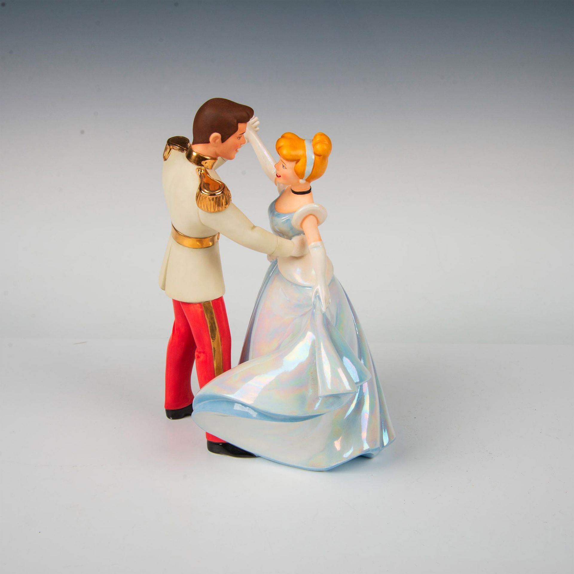 Walt Disney Classics Collection Figurine Cinderella & Prince - Image 3 of 5