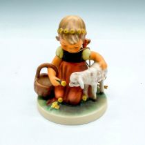 Goebel Hummel Porcelain Figurine, Favorite Pet