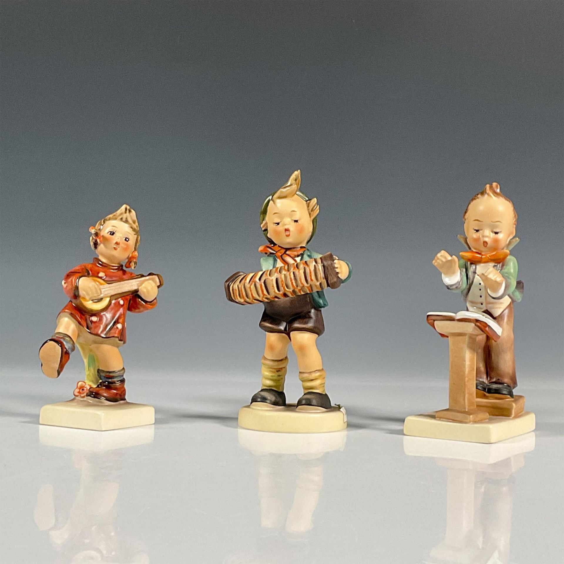 3pc Goebel Hummel Porcelain Figurines - Image 2 of 4