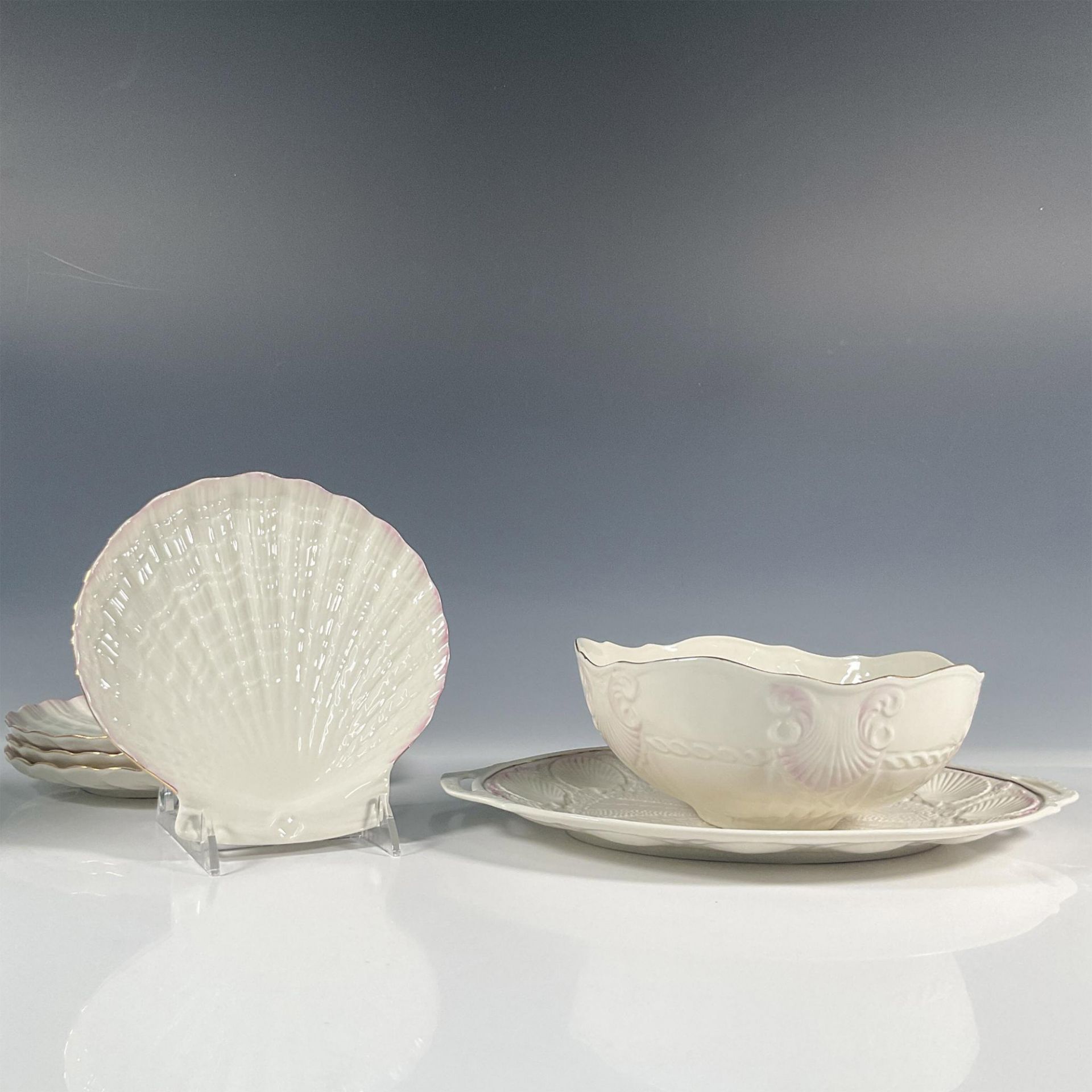 6pc Belleek Pottery Porcelain Tableware, Tridacna Pink - Image 4 of 8