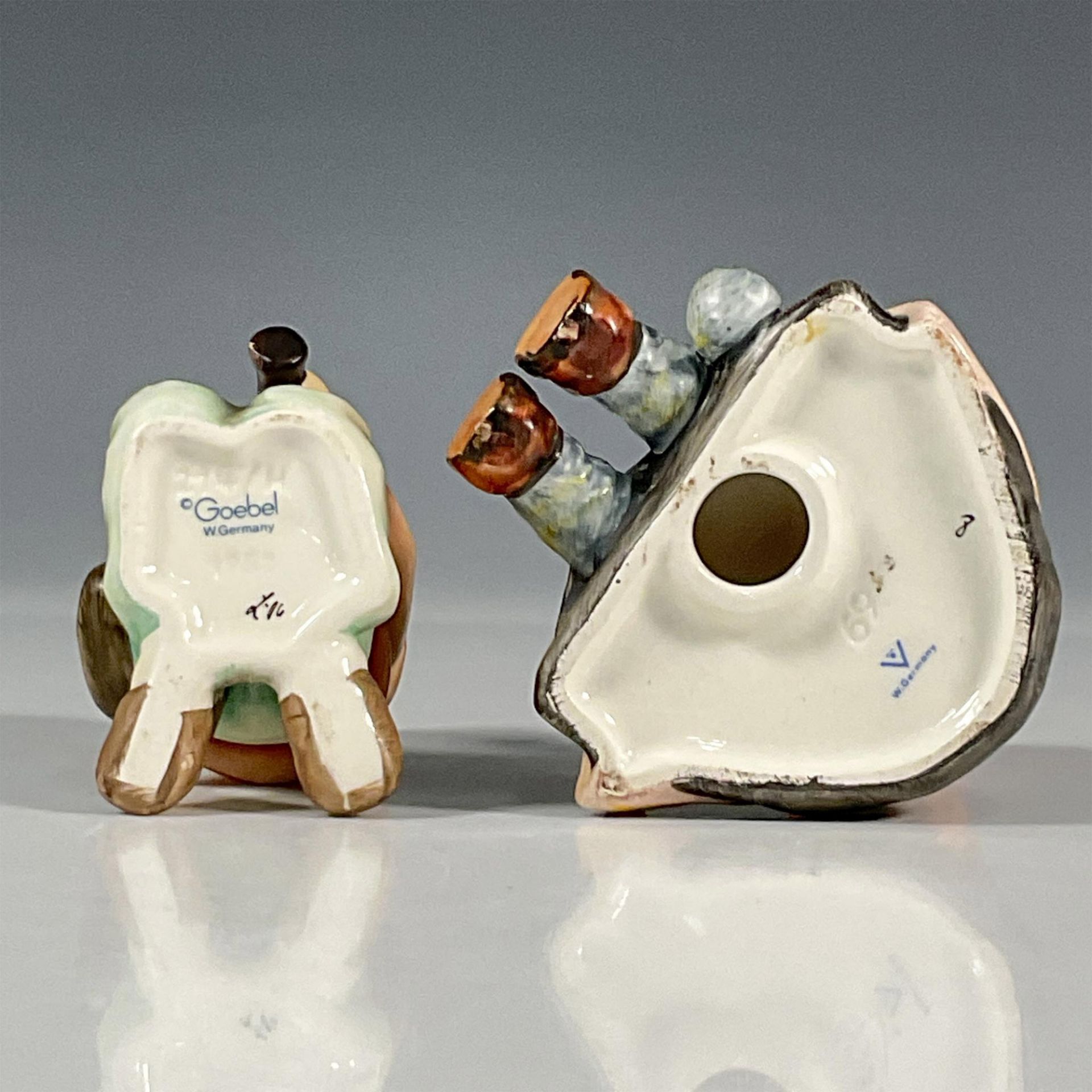 2pc Goebel Hummel Figurines, Happy Pastime, Little Tooter - Image 4 of 4
