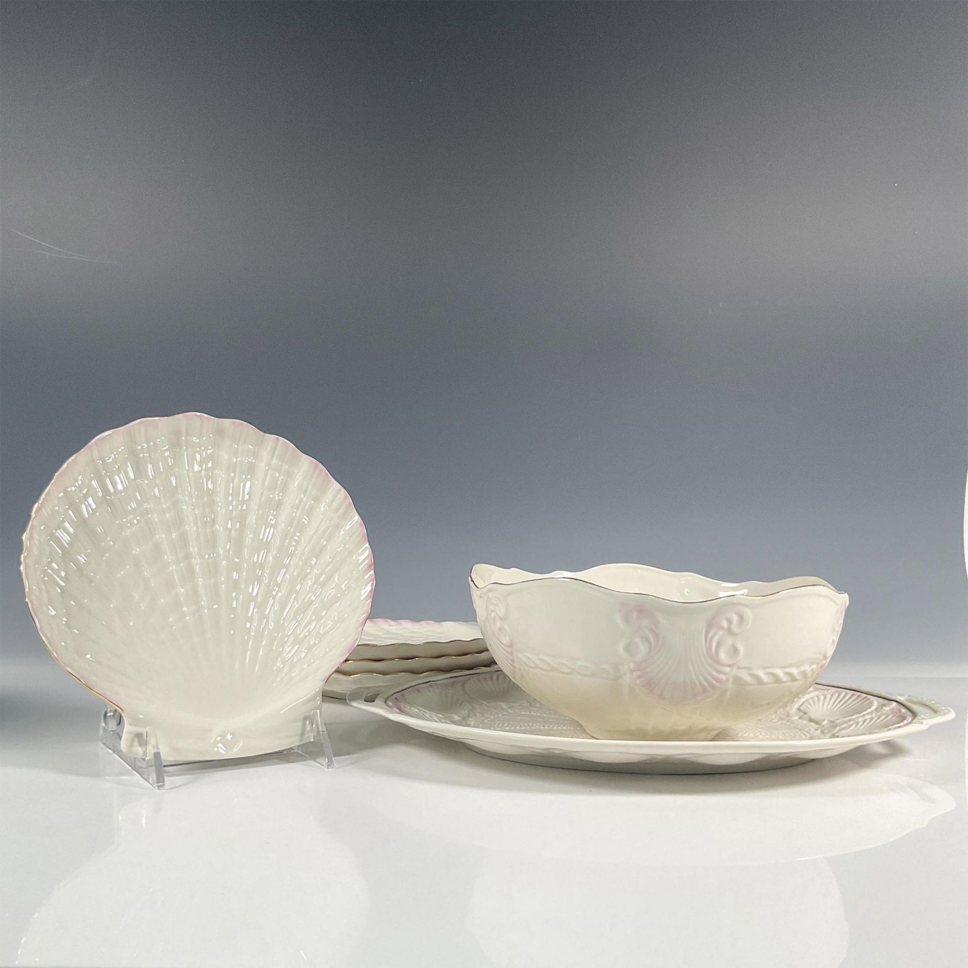 6pc Belleek Pottery Porcelain Tableware, Tridacna Pink - Image 5 of 8