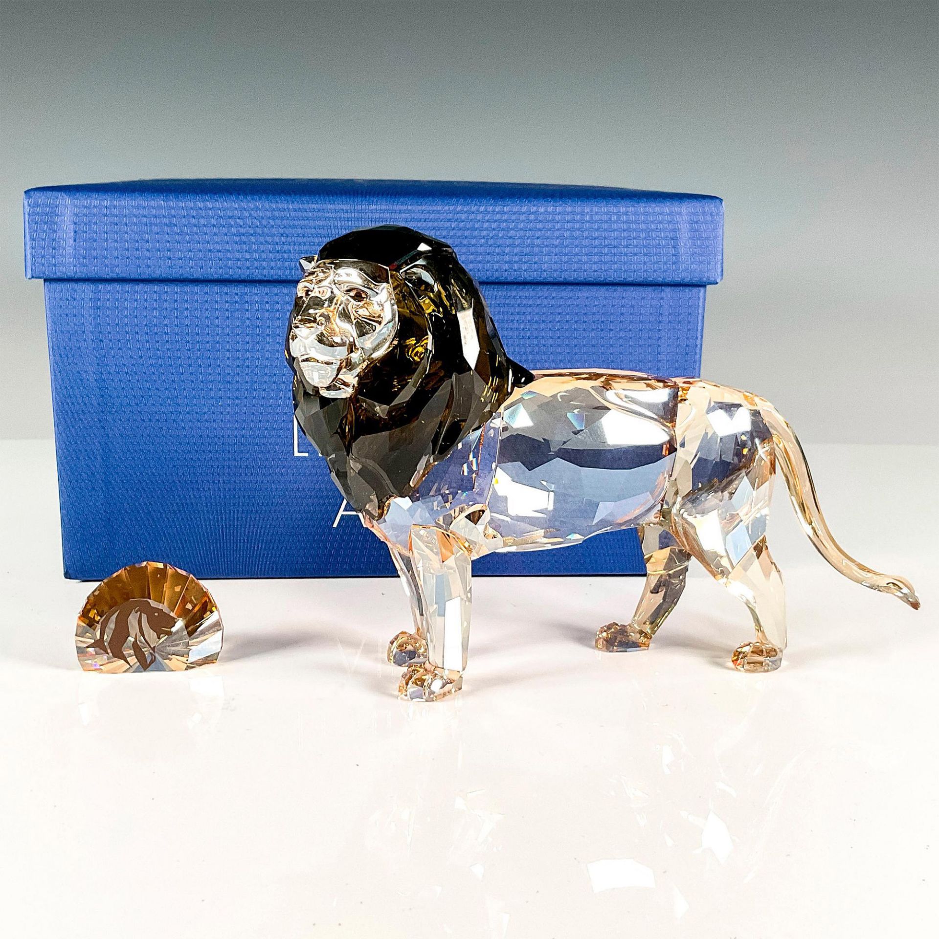 Swarovski Crystal Figurine + Paperweight, Akili Lion - Image 4 of 4