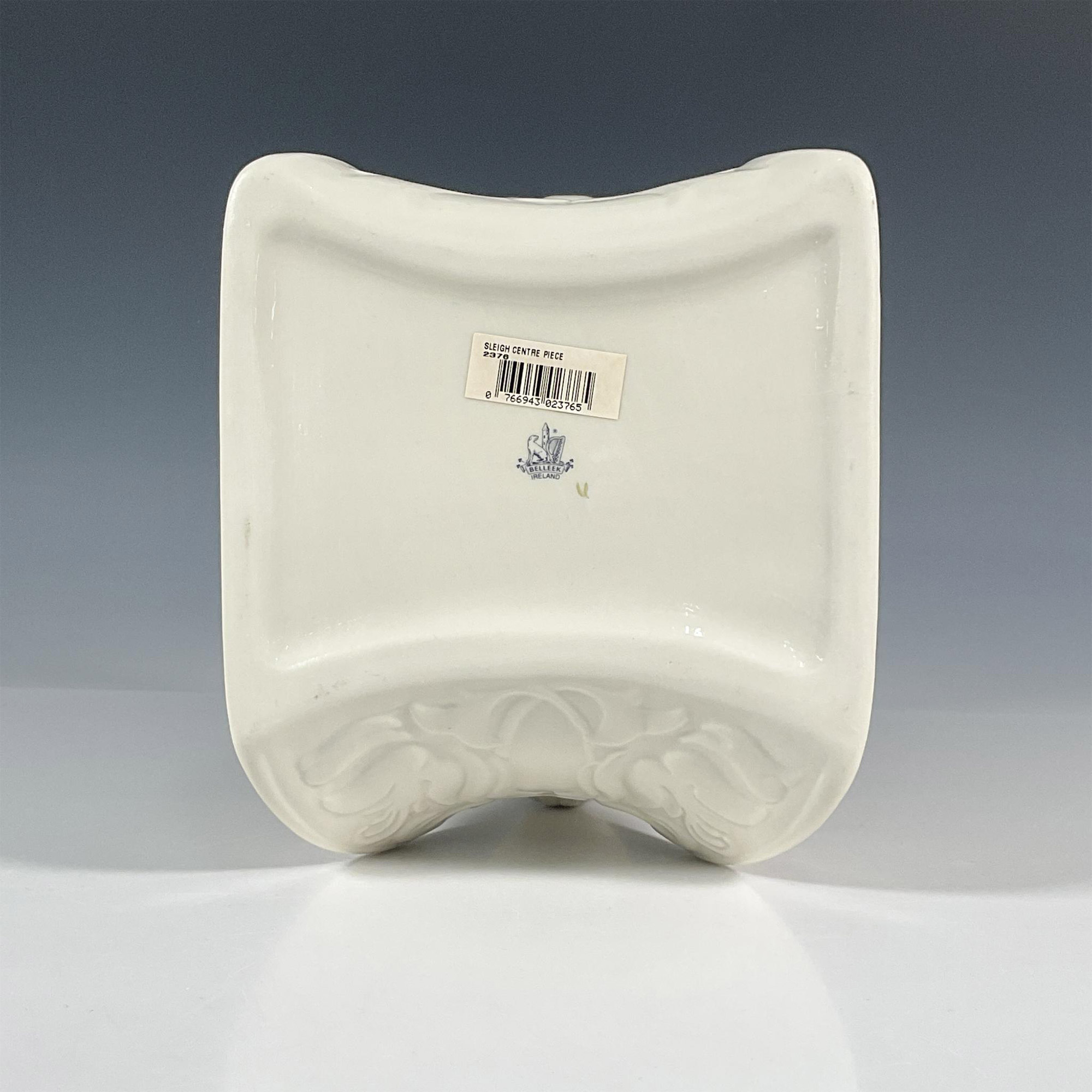 Belleek Pottery Porcelain Sleigh Centerpiece, Shamrock - Image 5 of 5