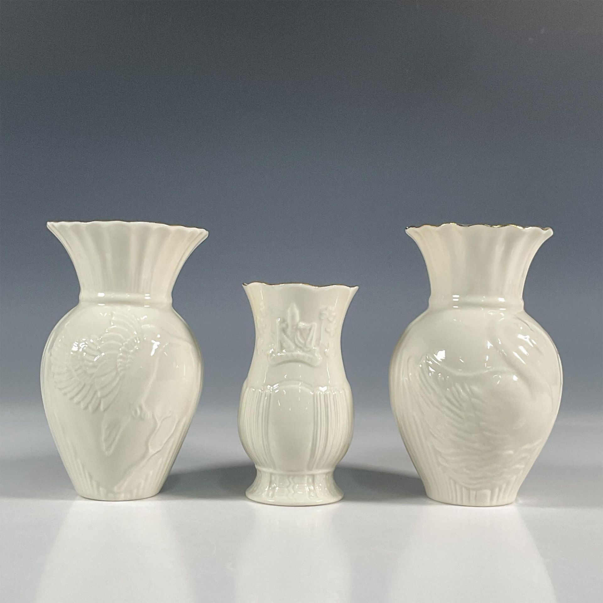 3pc Belleek Pottery Porcelain Collectors Society Vases - Image 2 of 3