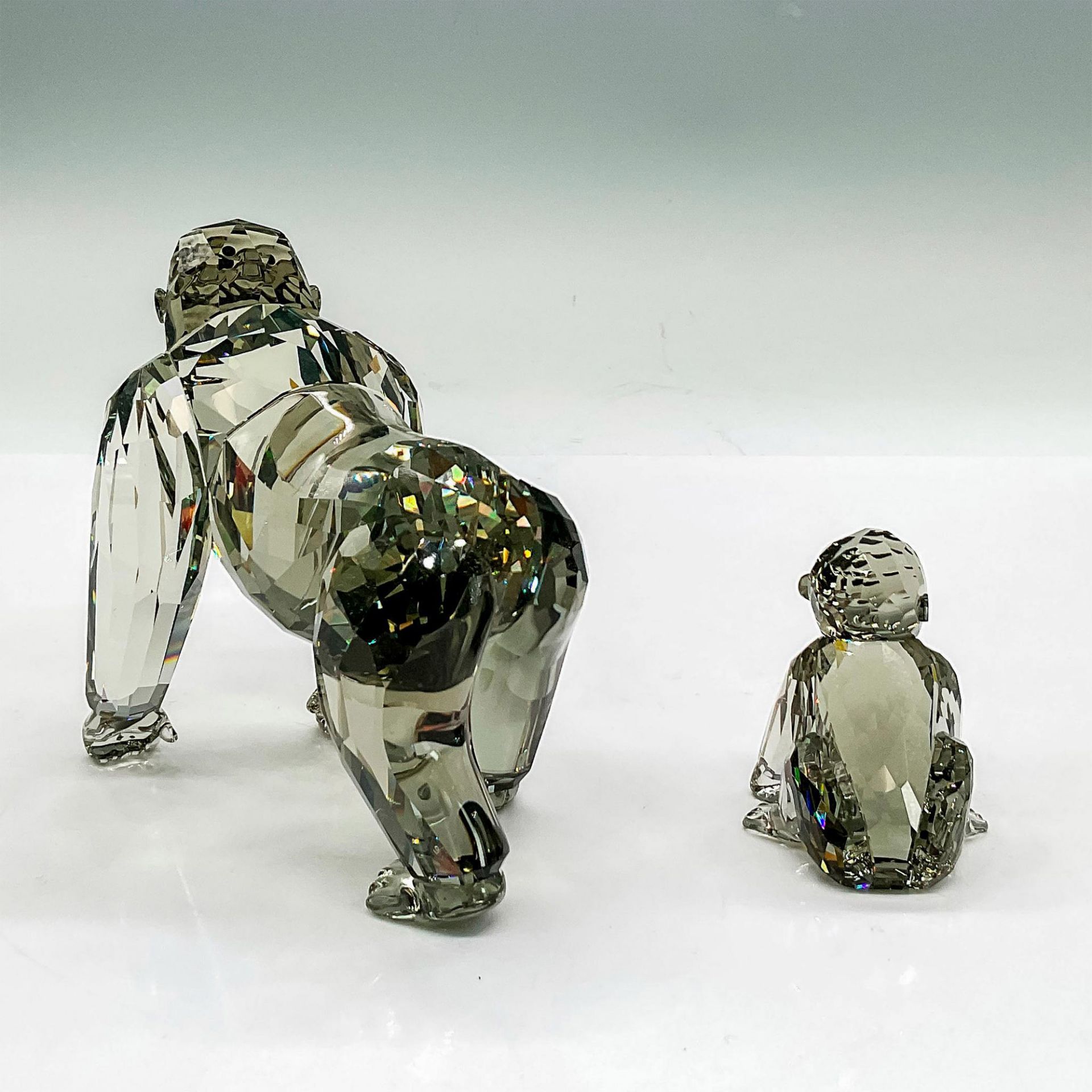 3pc Swarovski Crystal Figurines, Mother Gorilla/Baby/Plaque - Image 3 of 5