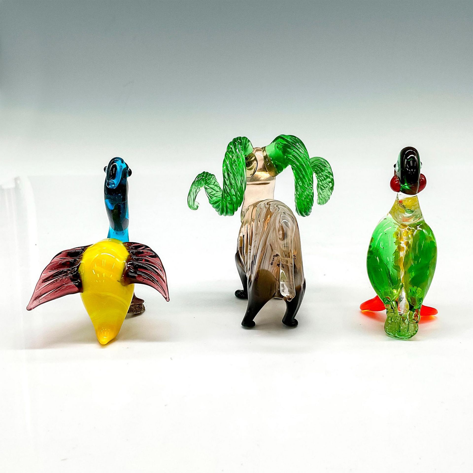 3pc Hand-blown Art Glass Figurines - Image 2 of 3