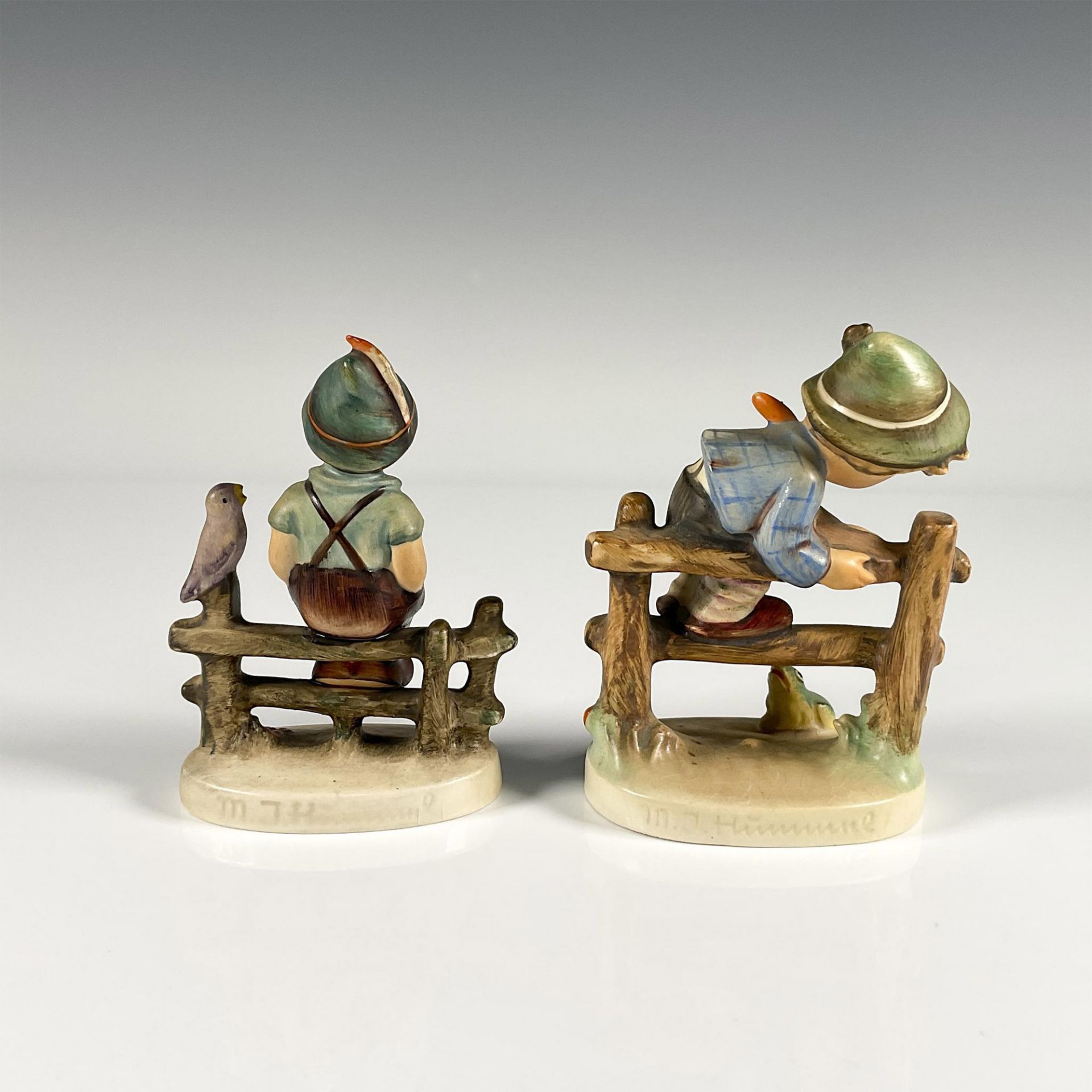 2pc Goebel Hummel Porcelain Figurines - Image 2 of 3