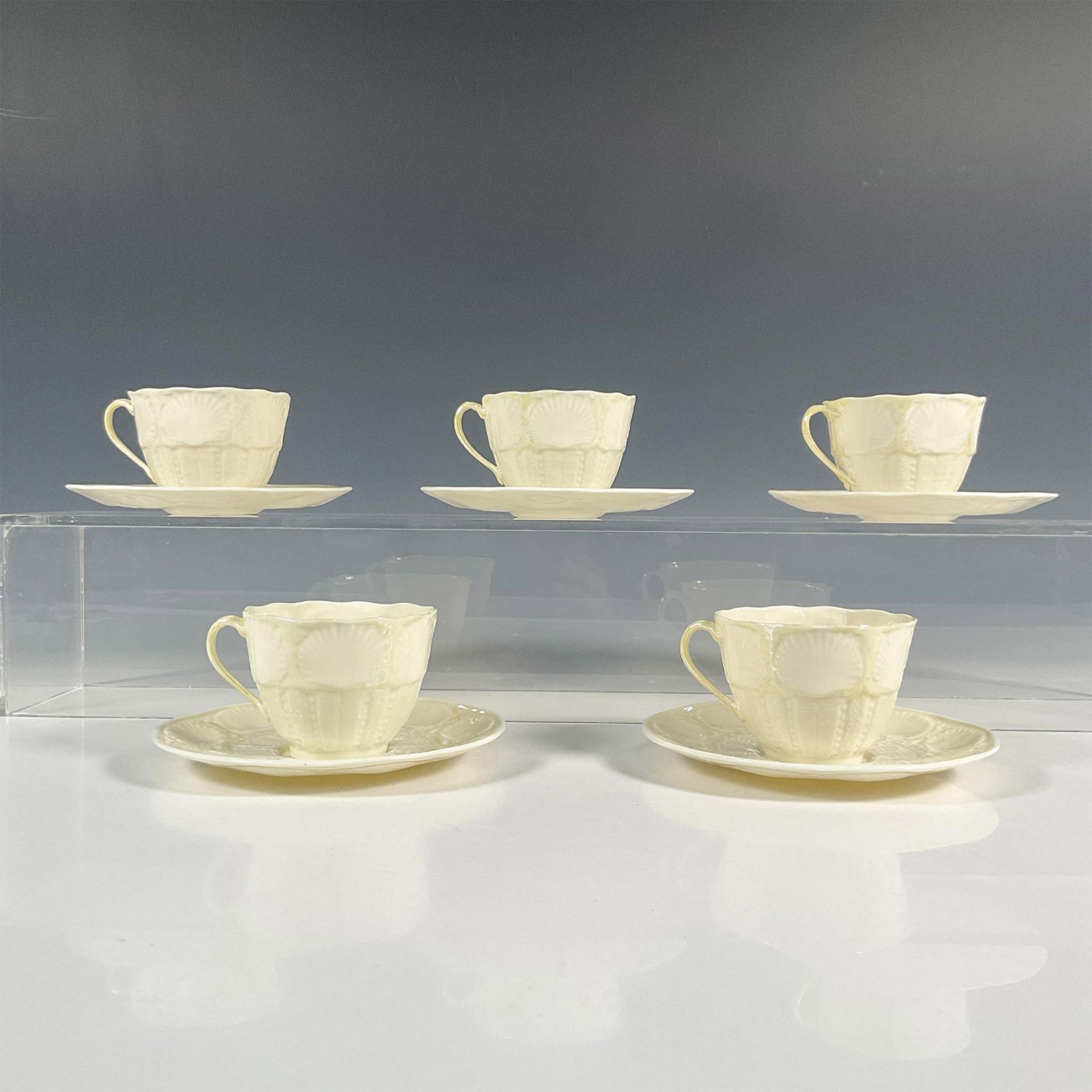 10pc Belleek Pottery Porcelain Cup and Saucer Set, New Shell - Image 2 of 4