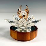 Swarovski Crystal Figurine In Flight Bee Gold with Mirror Base