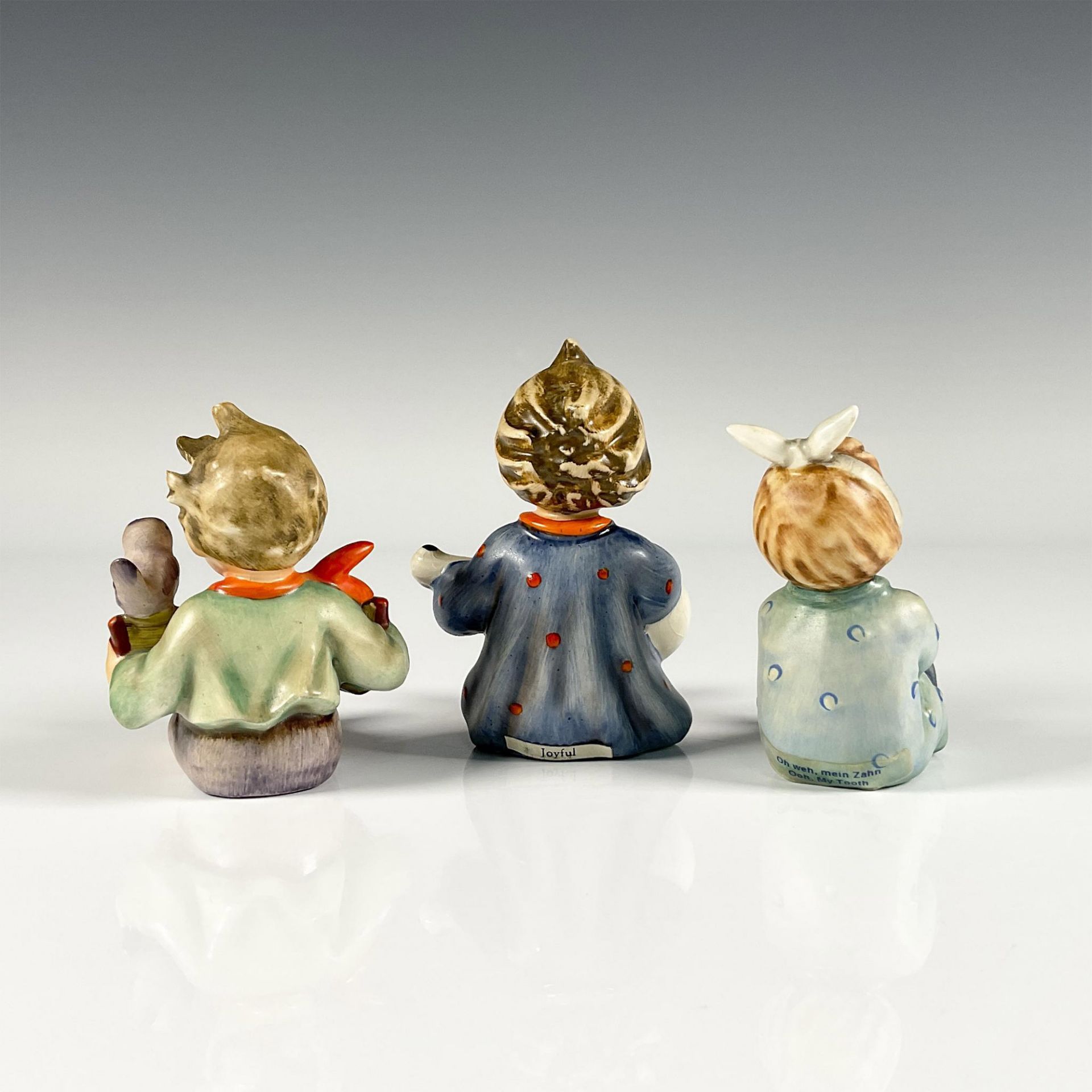 3pc Goebel Hummel Porcelain Figurines - Bild 2 aus 3