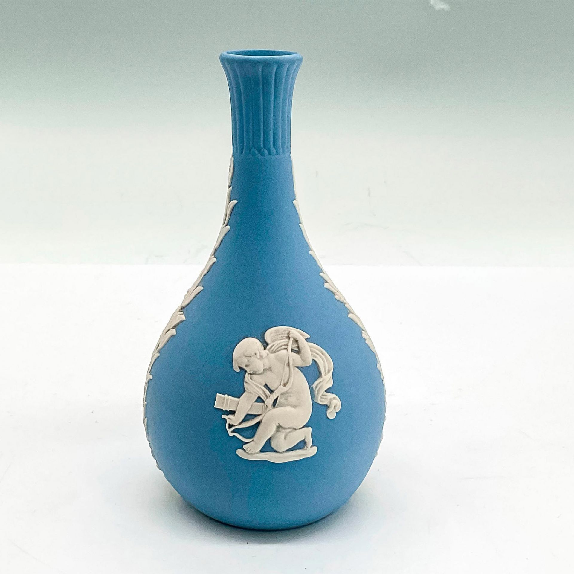 Wedgwood Blue Jasperware Bud Vase - Image 2 of 3