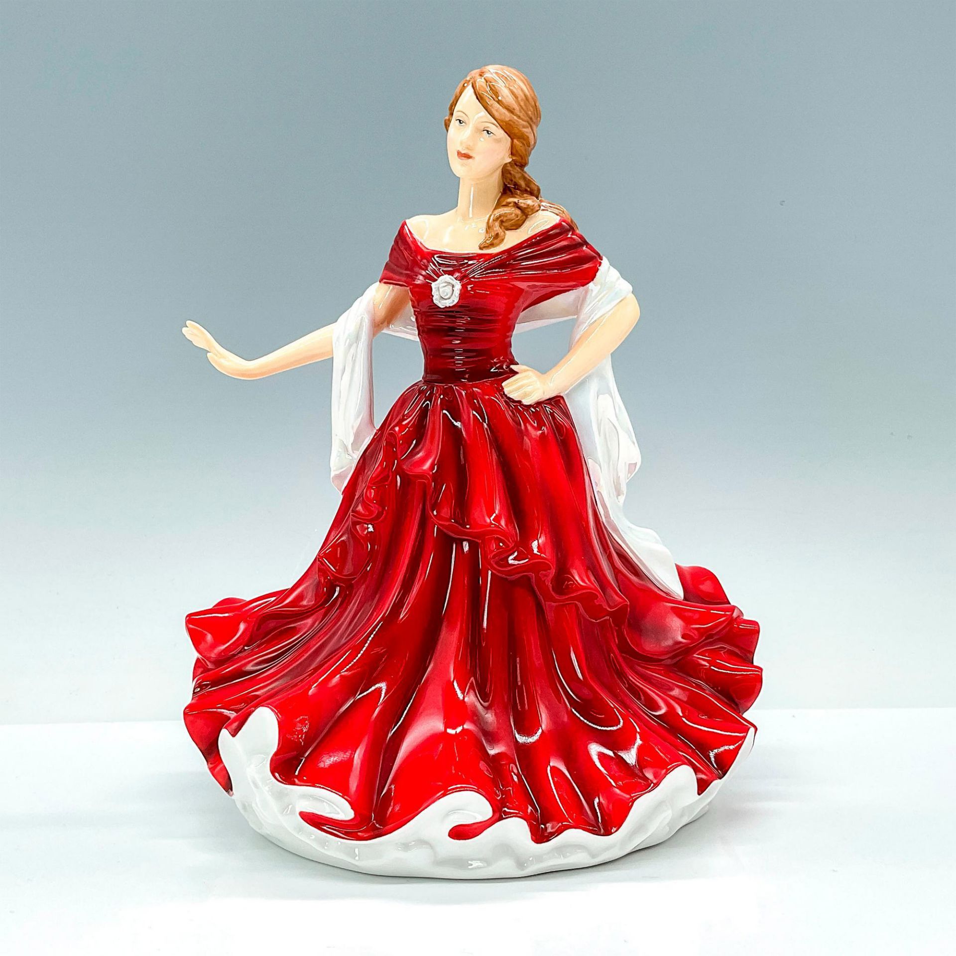 Scarlett - HN5437 - Royal Doulton Figurine Full Size