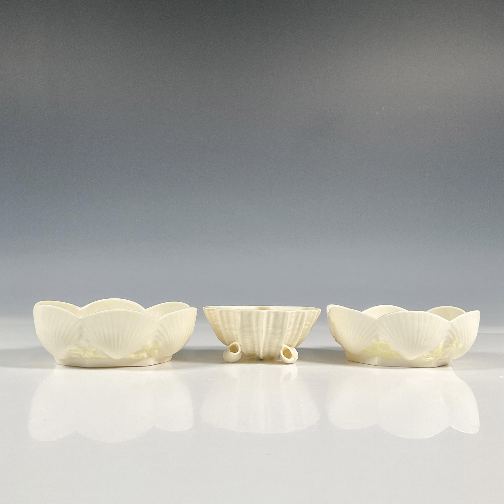 3pc Belleek Porcelain Shell Bon Bon Dishes - Image 2 of 3