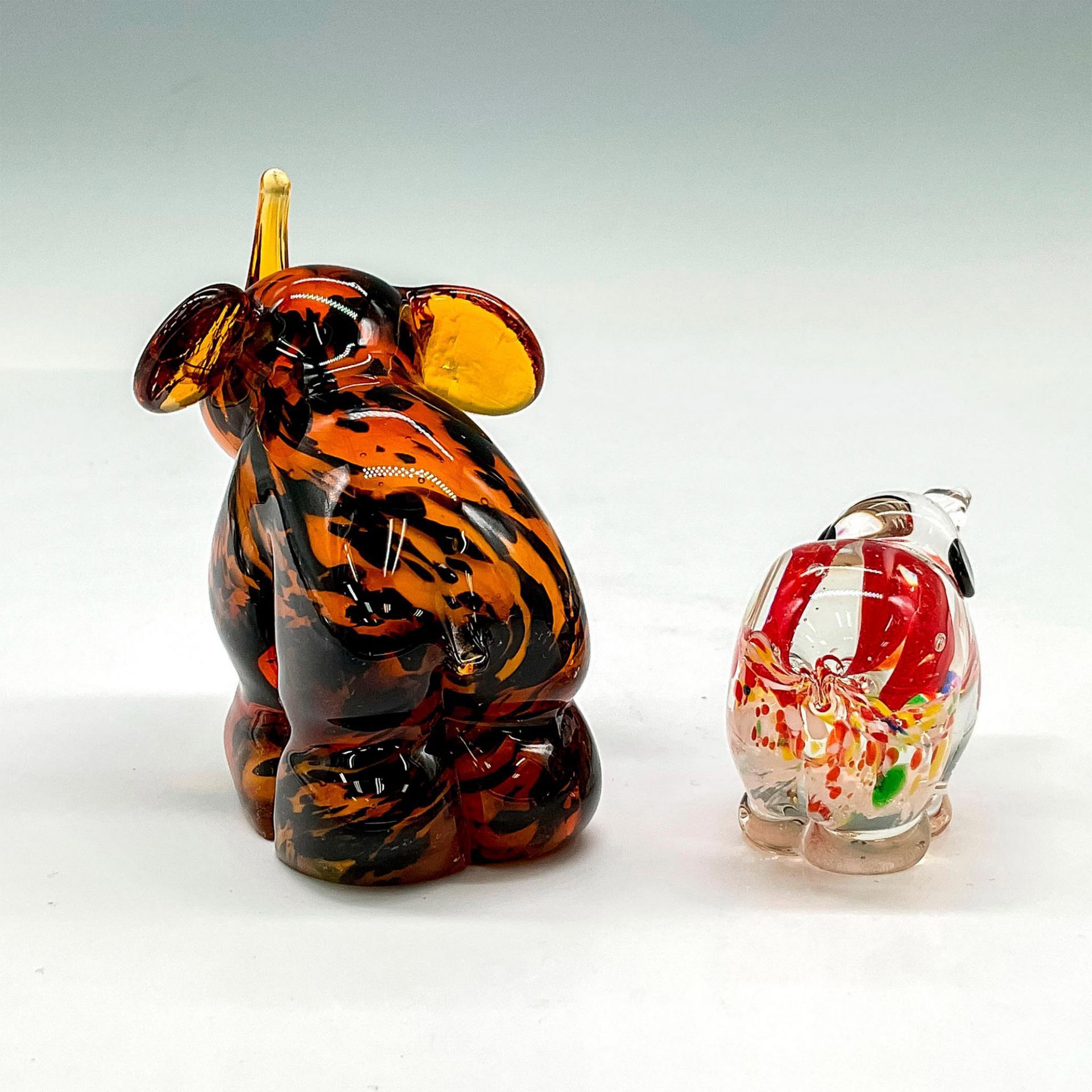 2pc Collectible Art Glass Figurines, Elephants - Image 2 of 3