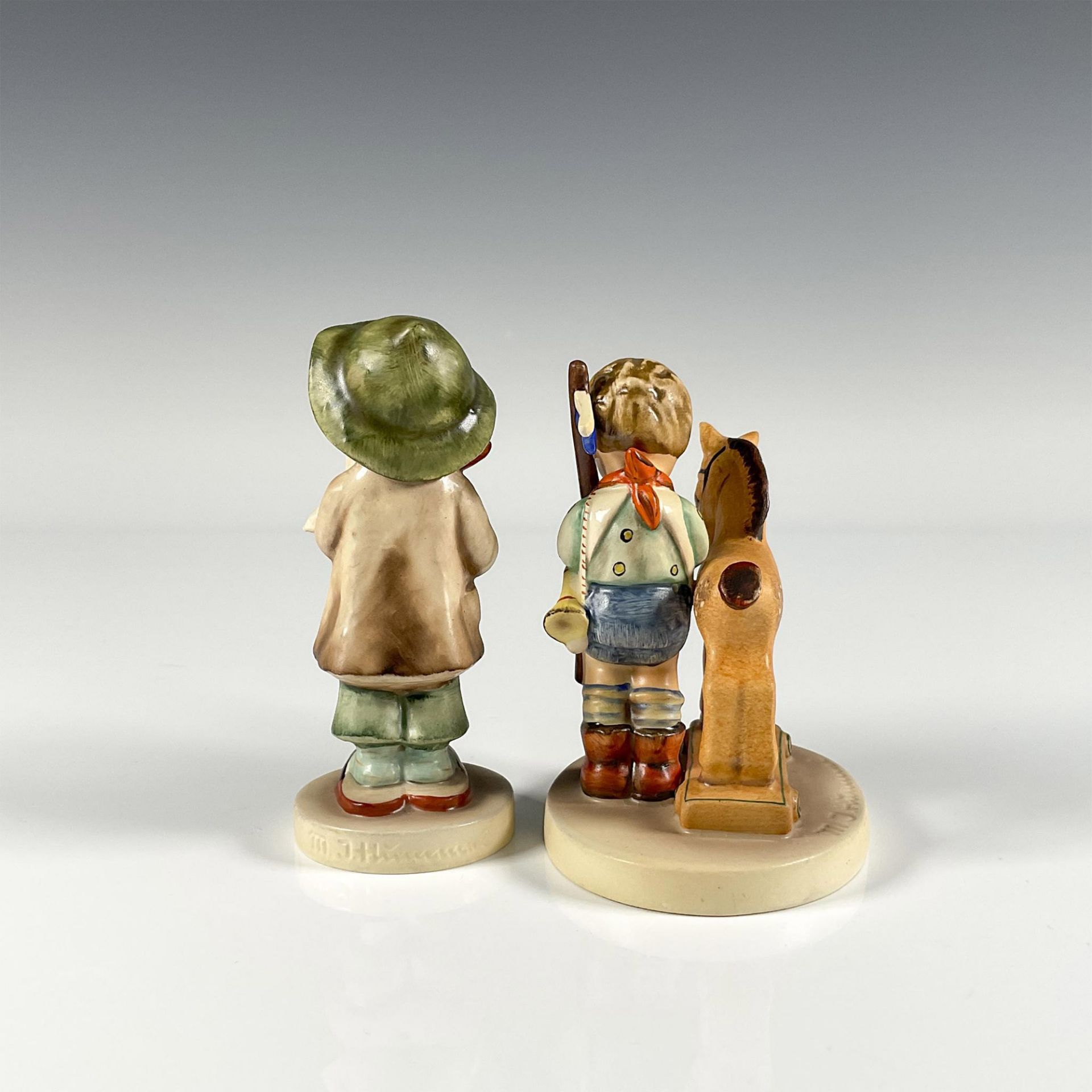 2pc Goebel Hummel Figurines, Lost Sheep Prayer Before Battle - Image 2 of 3