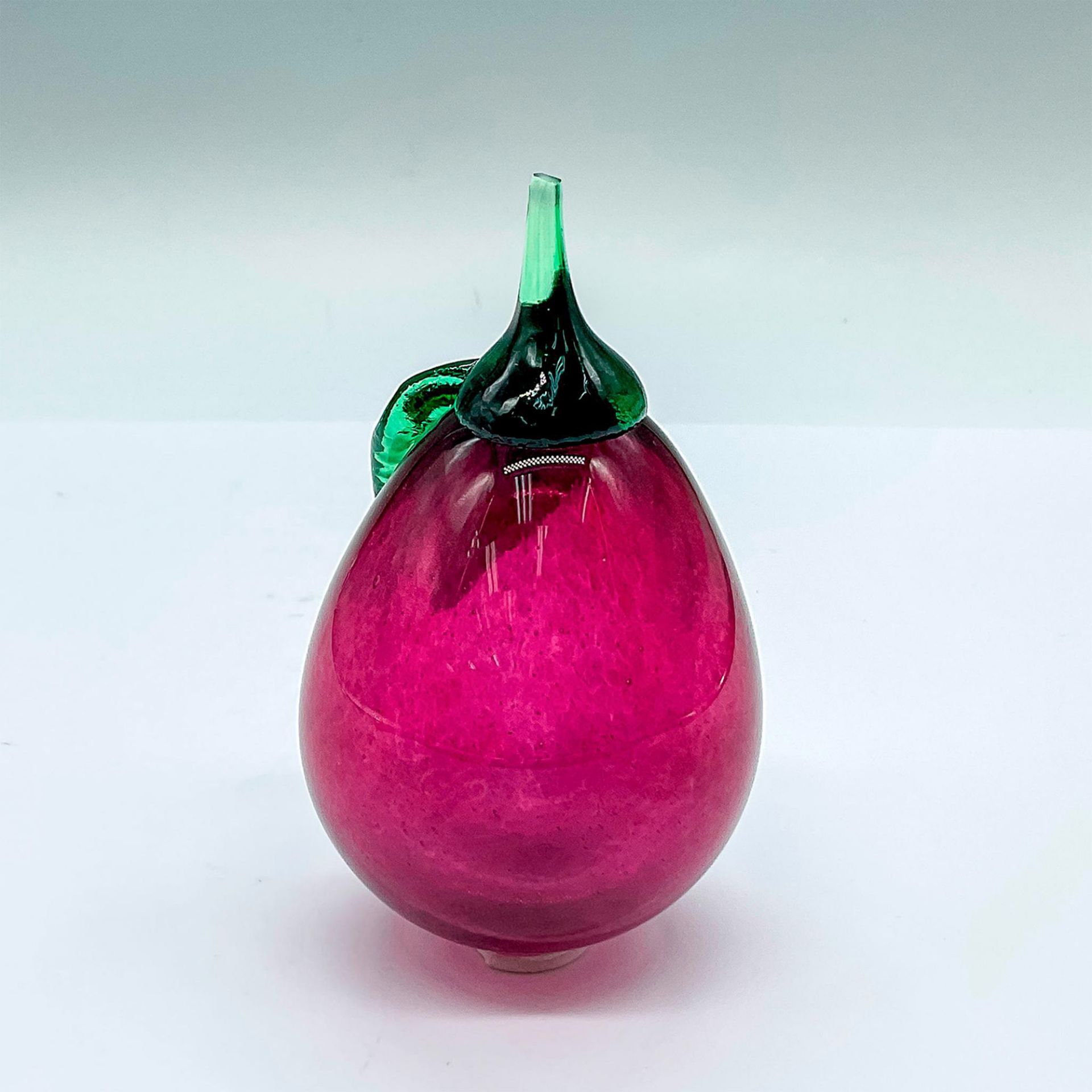 Art Glass Eggplant Figurine - Image 2 of 3
