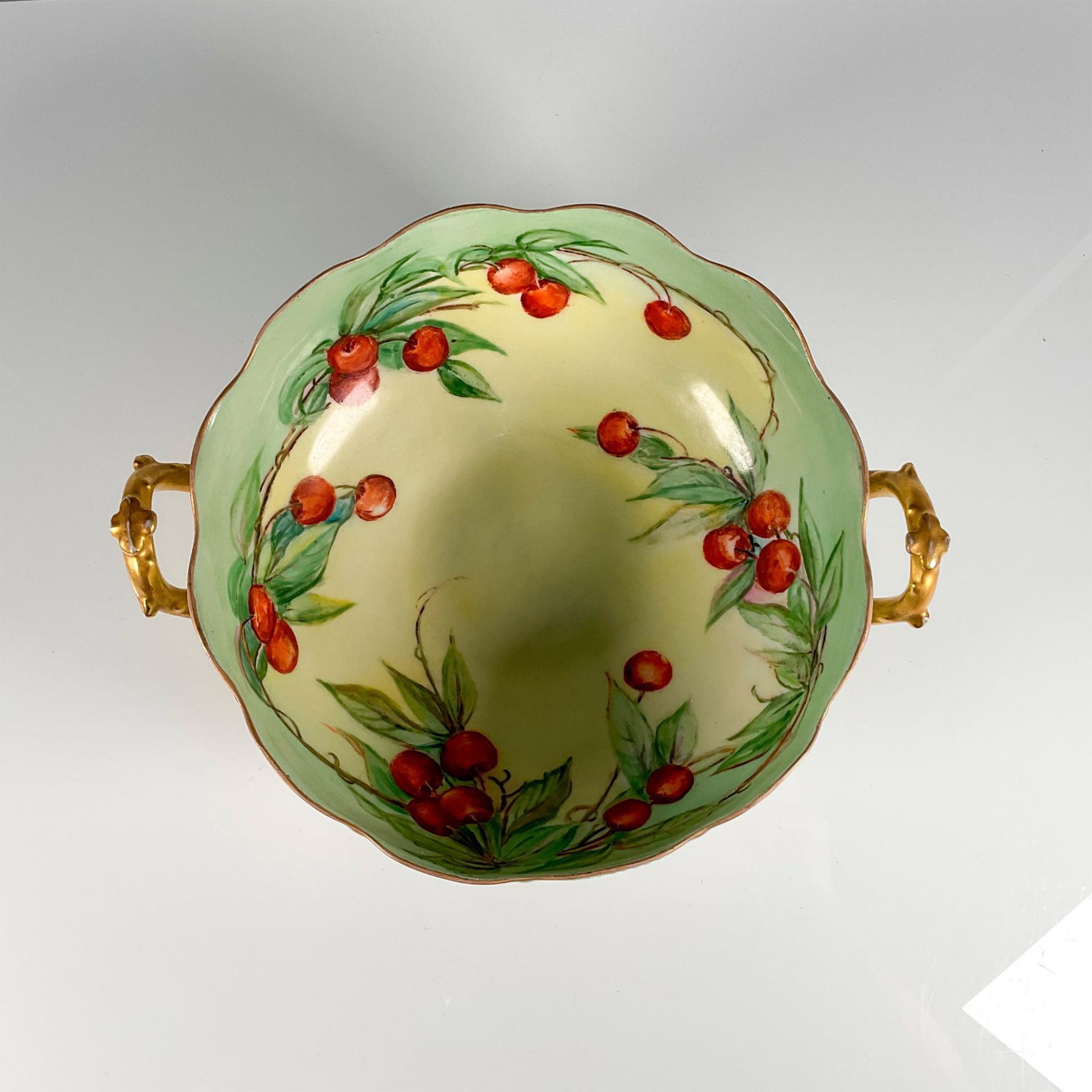 3pc T+V Limoges/Rosenthal Porcelain Bowl and Cups, Cherries - Image 3 of 7