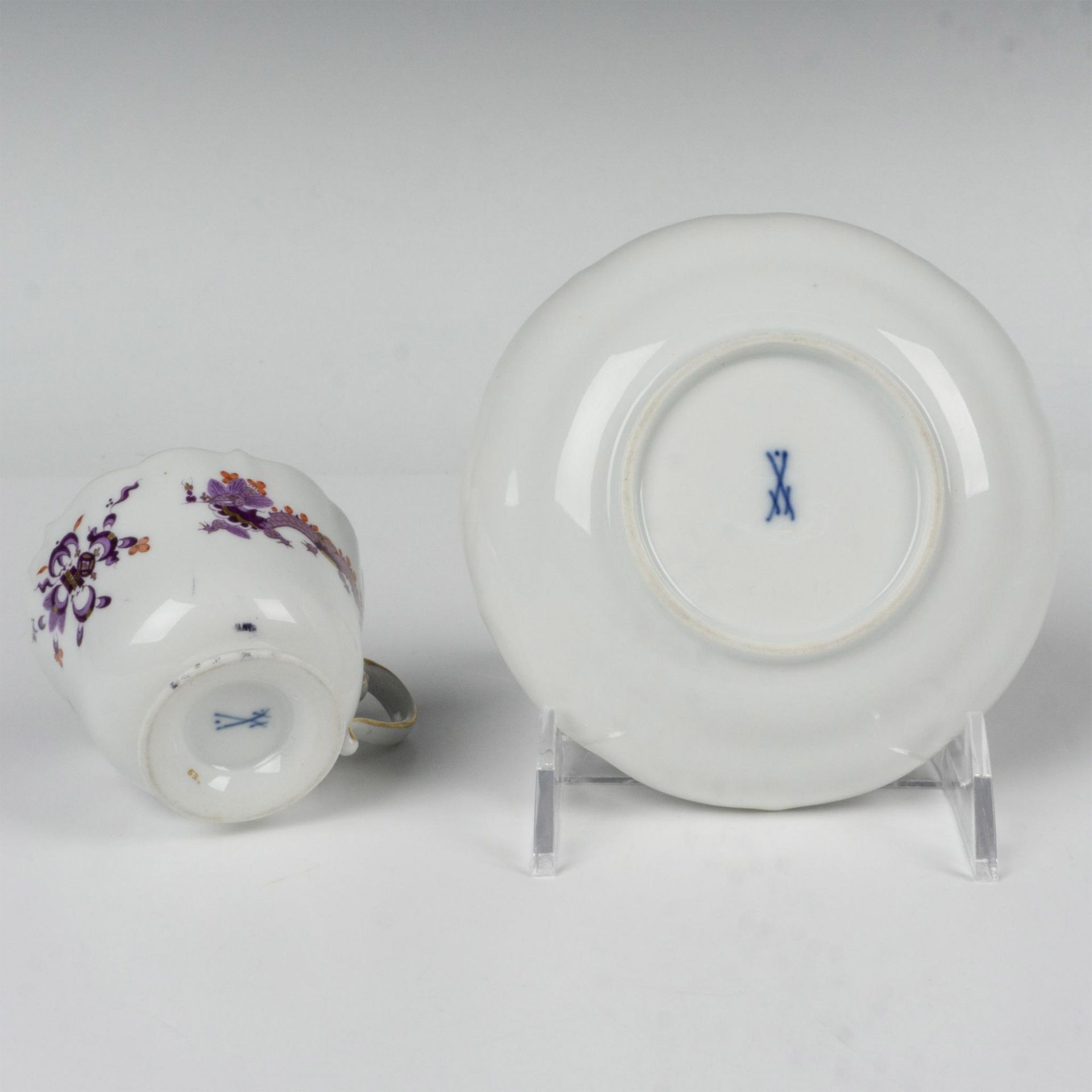2pc Rare Antique Meissen Cup and Saucer Set, Purple Dragon - Bild 3 aus 3