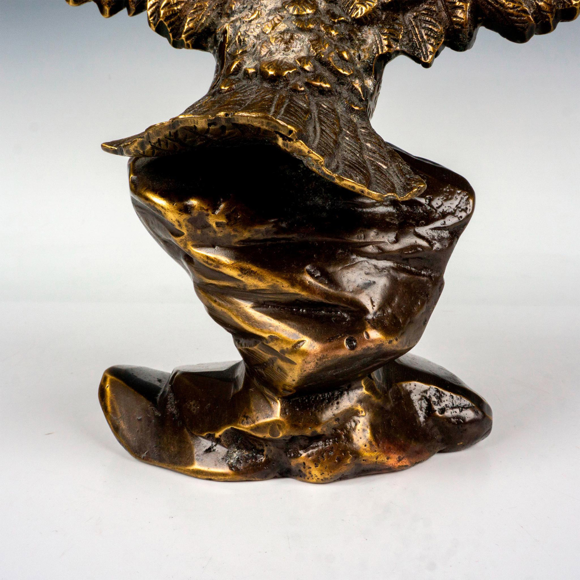 Bronze Cast Eagle in Flight, Sculpture in the Round - Image 3 of 4