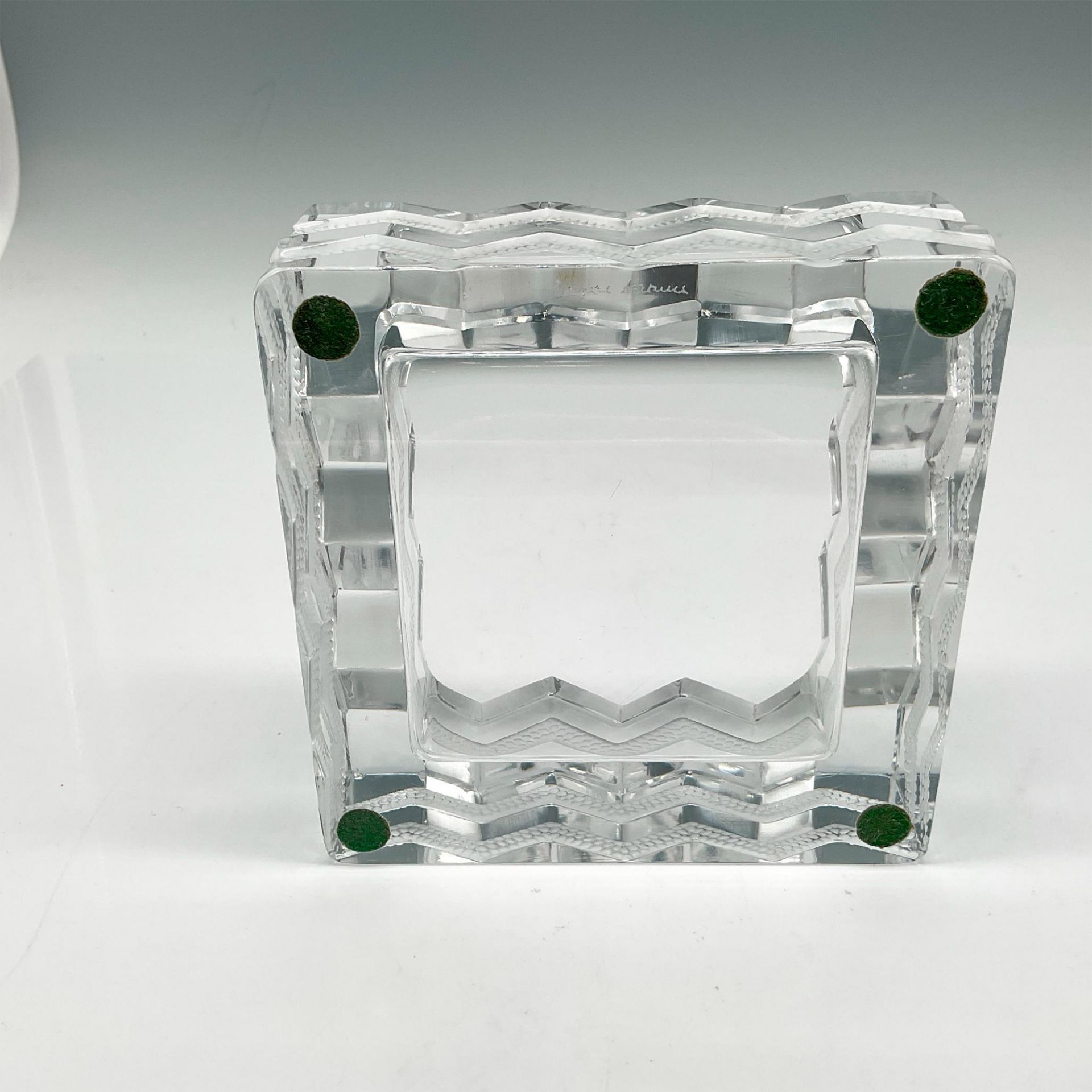 Lalique Crystal Ashtray, Soudan + Square Chevron Design - Image 3 of 4