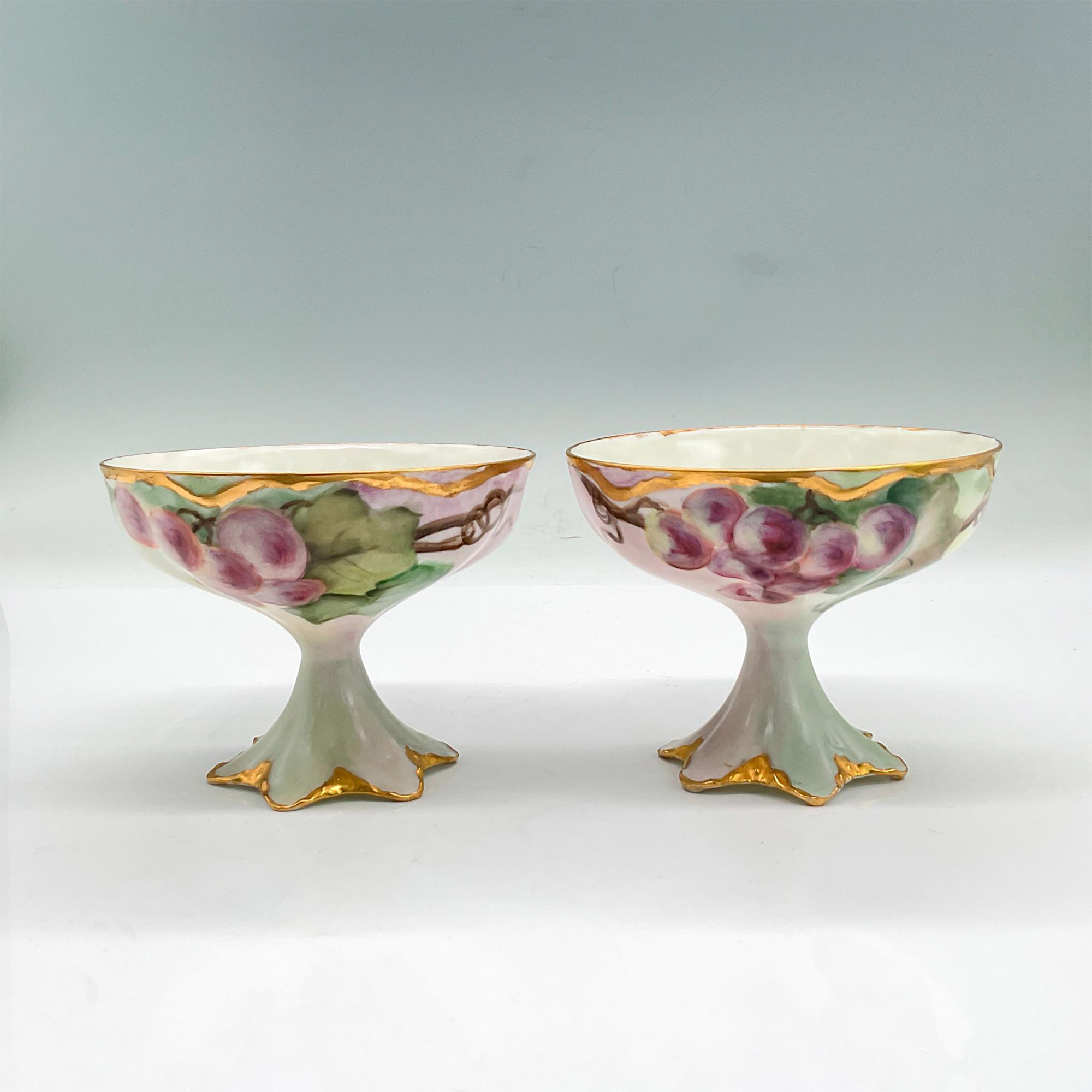 3pc W.G. & Co. Limoges Porcelain Pitcher + 2 Cups, Grapes - Image 6 of 7