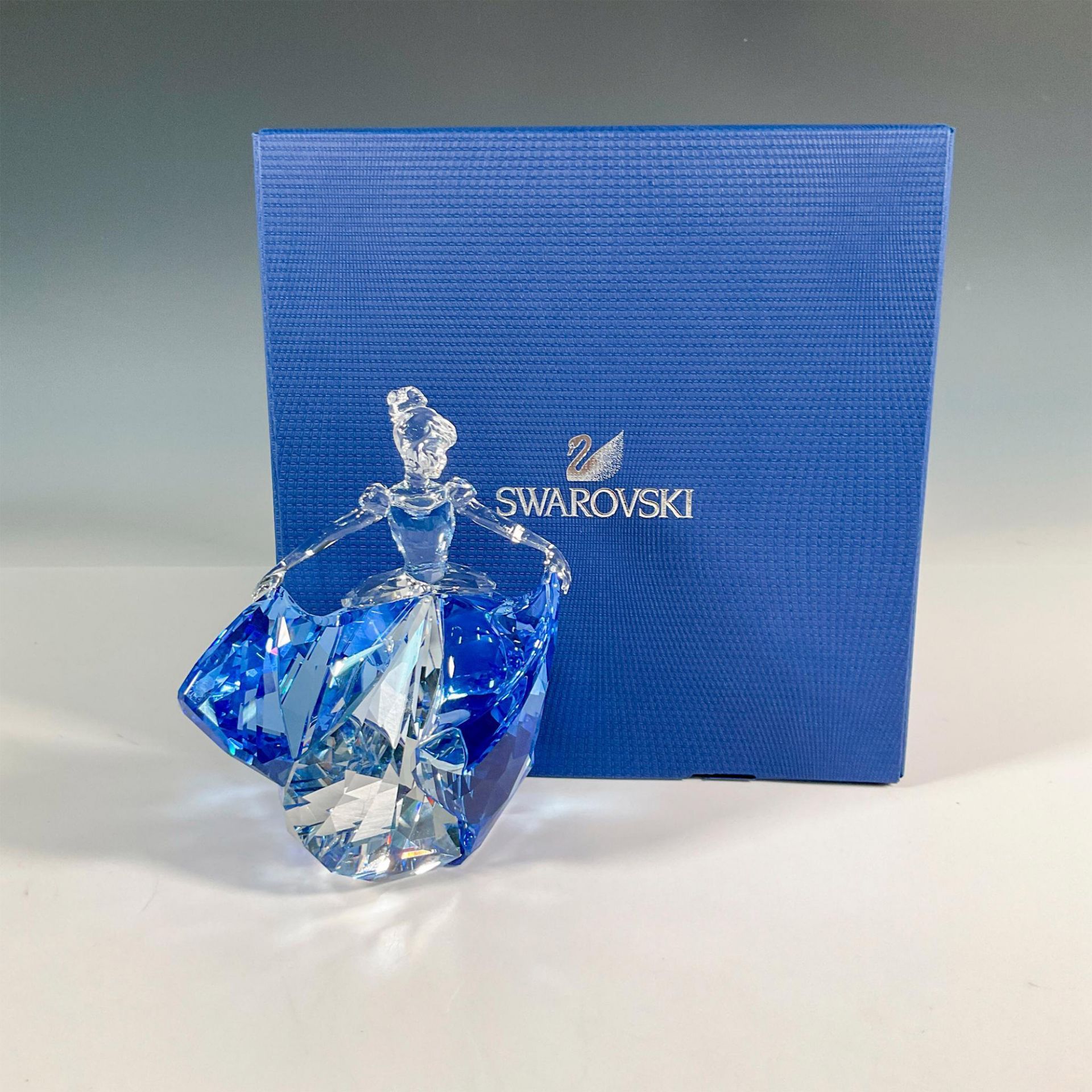 Swarovski Crystal Figurine, Cinderella Limited Edition - Image 4 of 4