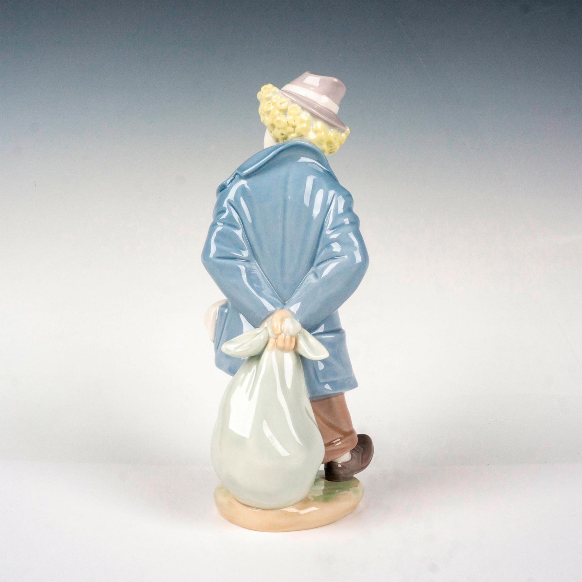 Little Traveler 1007602 - Lladro Porcelain Figurine - Bild 2 aus 4