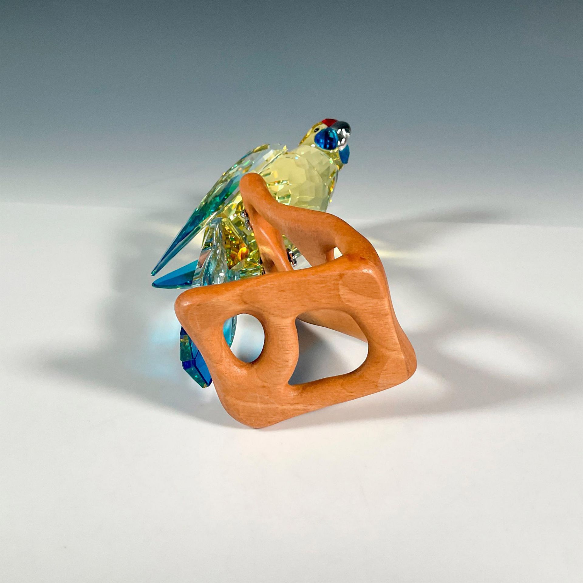Swarovski Crystal Paradise Birds Figurine, Green Rosella - Image 3 of 4
