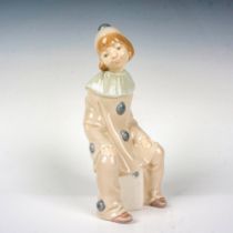 Girl With Dice 1001176 - Lladro Porcelain Figurine