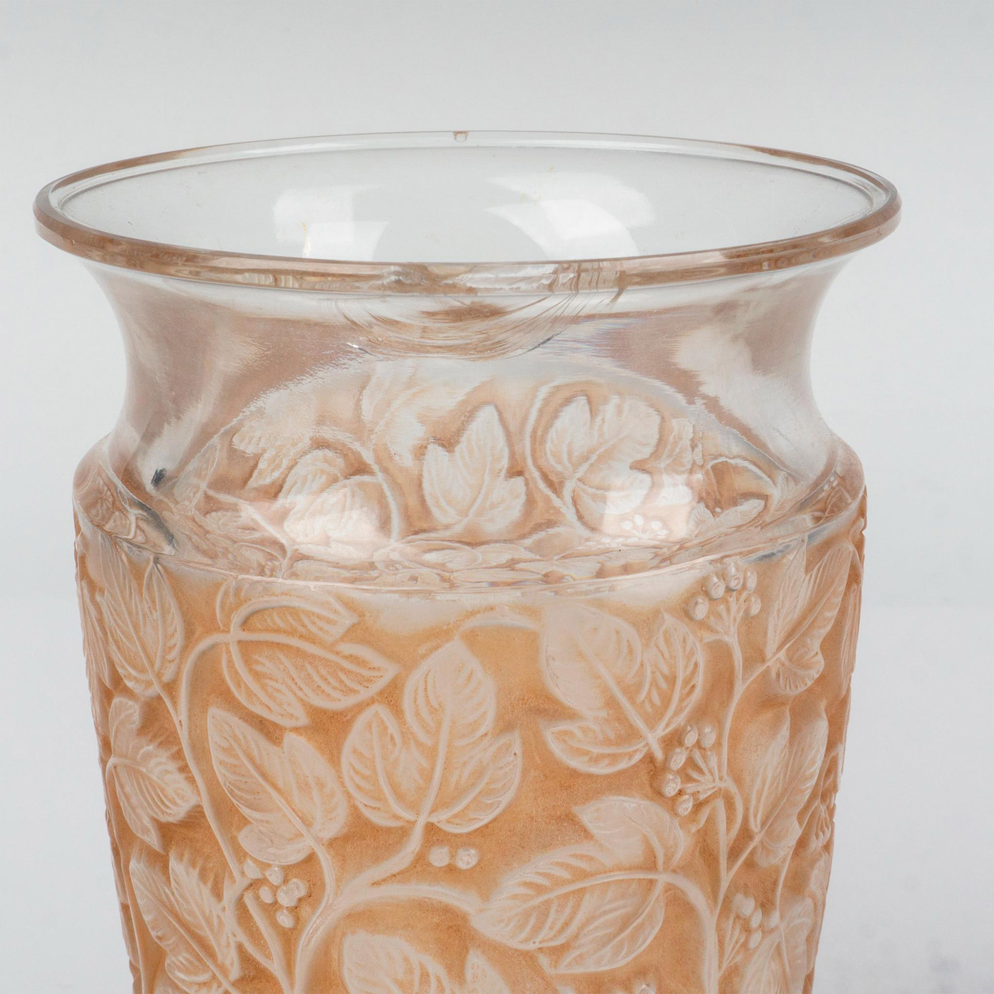 Rene Lalique Glass Vase, Deauville 10-935 - Image 4 of 6