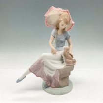 Picture Perfect 1007612 - Lladro Porcelain Figurine