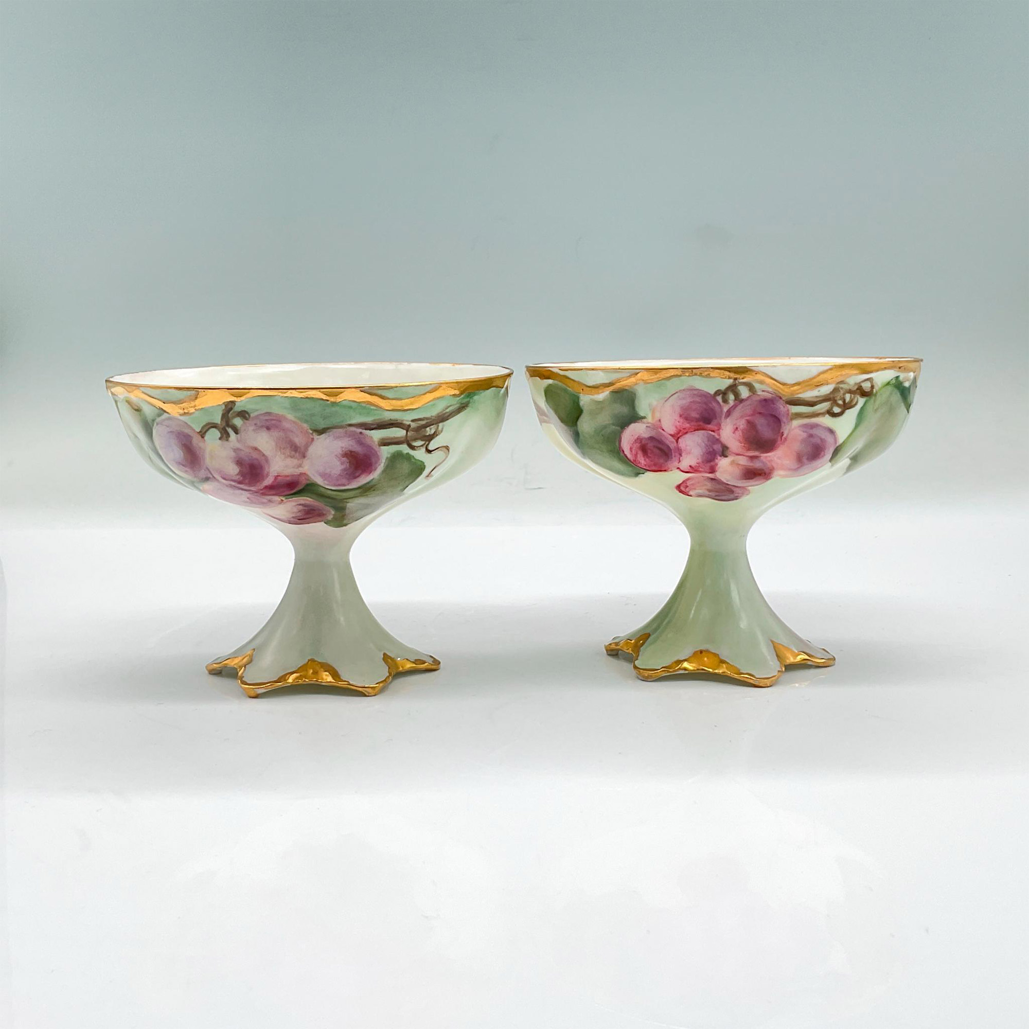 3pc W.G. & Co. Limoges Porcelain Pitcher + 2 Cups, Grapes - Image 4 of 7