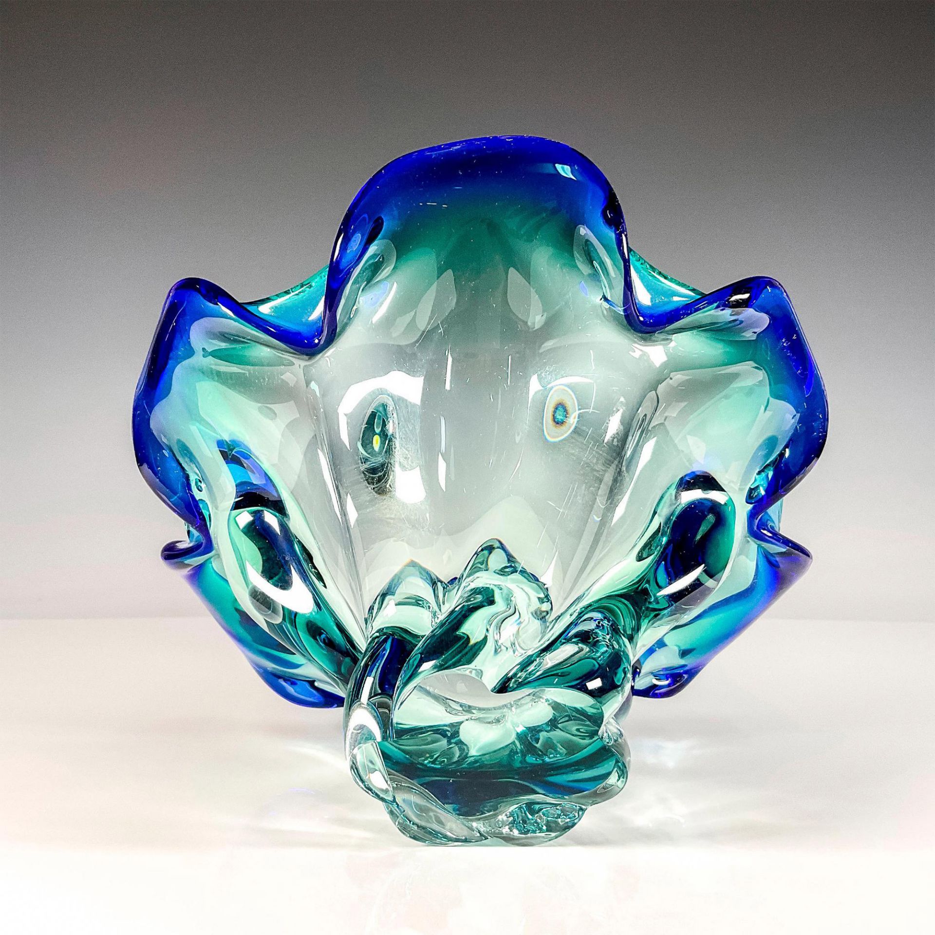 Murano Art Glass Centerpiece Bowl - Image 3 of 3