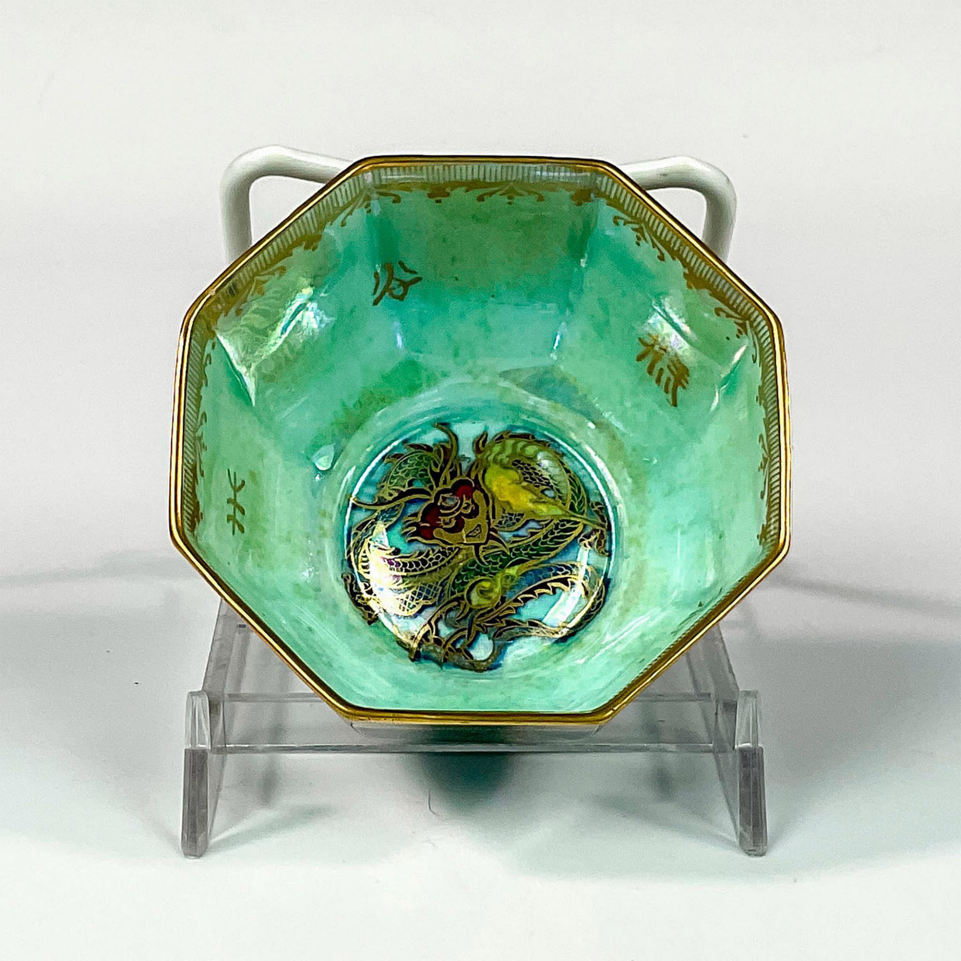Wedgwood Fairyland Dragon Lustre Octagonal Bowl, Coiling Dragon - Image 2 of 4