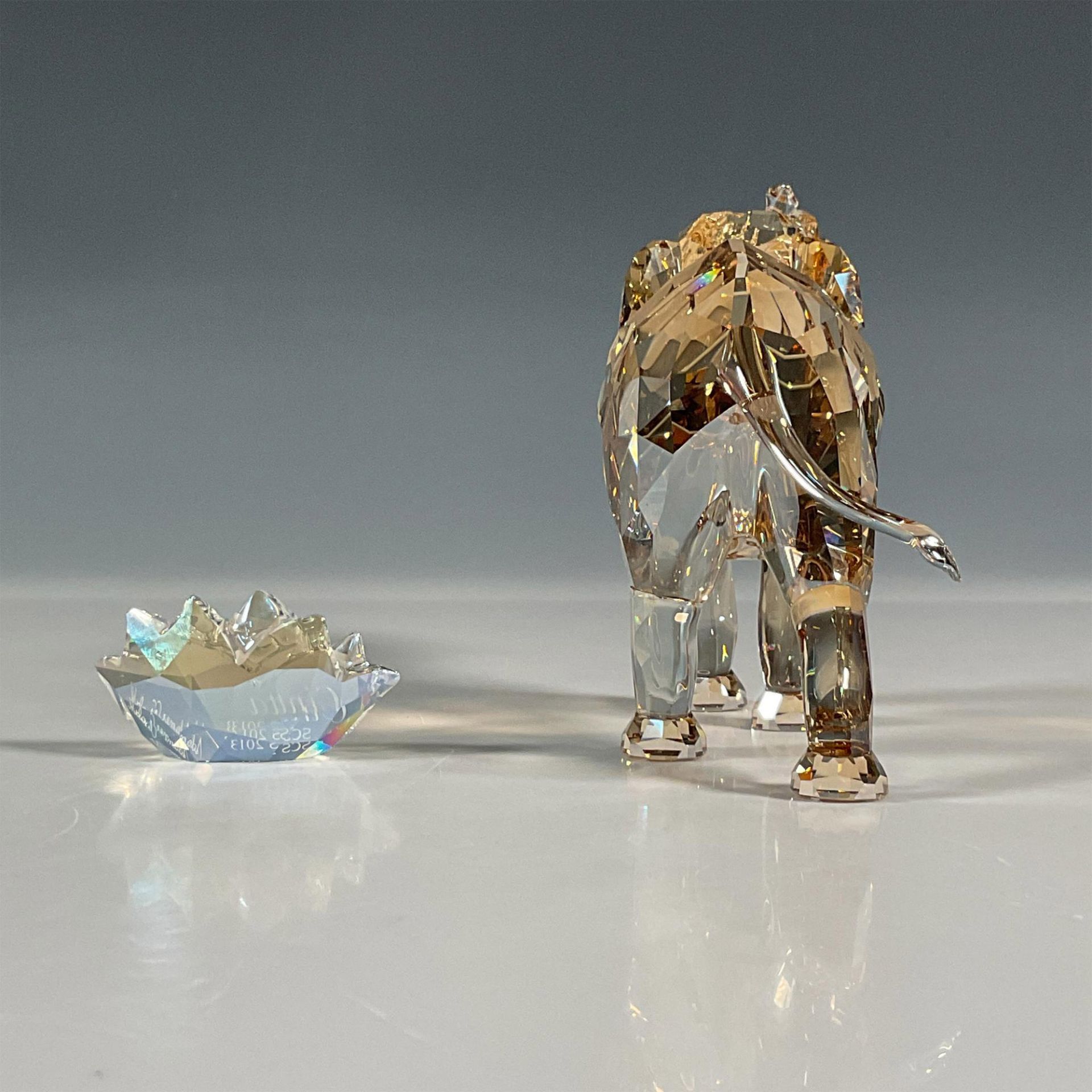 Swarovski Crystal Figurine with Plaque, Cinta the Elephant - Image 3 of 5