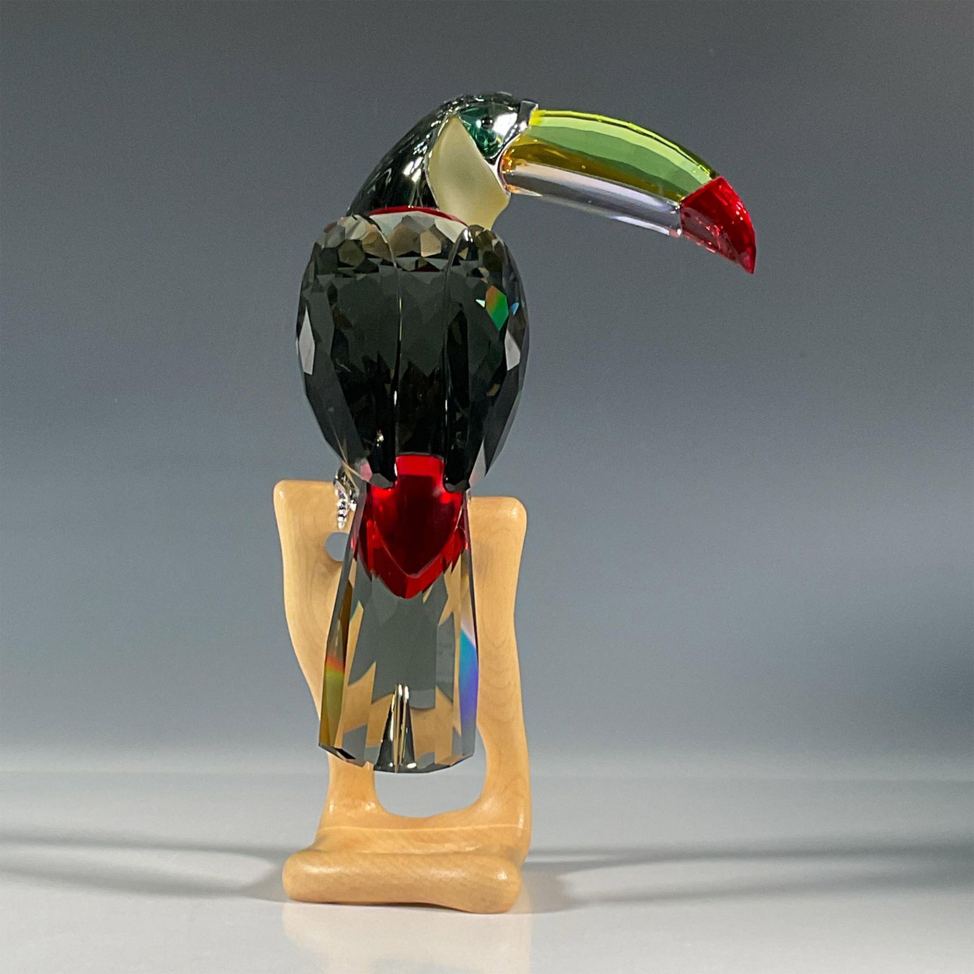 Swarovski Crystal Paradise Birds Figurine, Toucan - Image 3 of 5