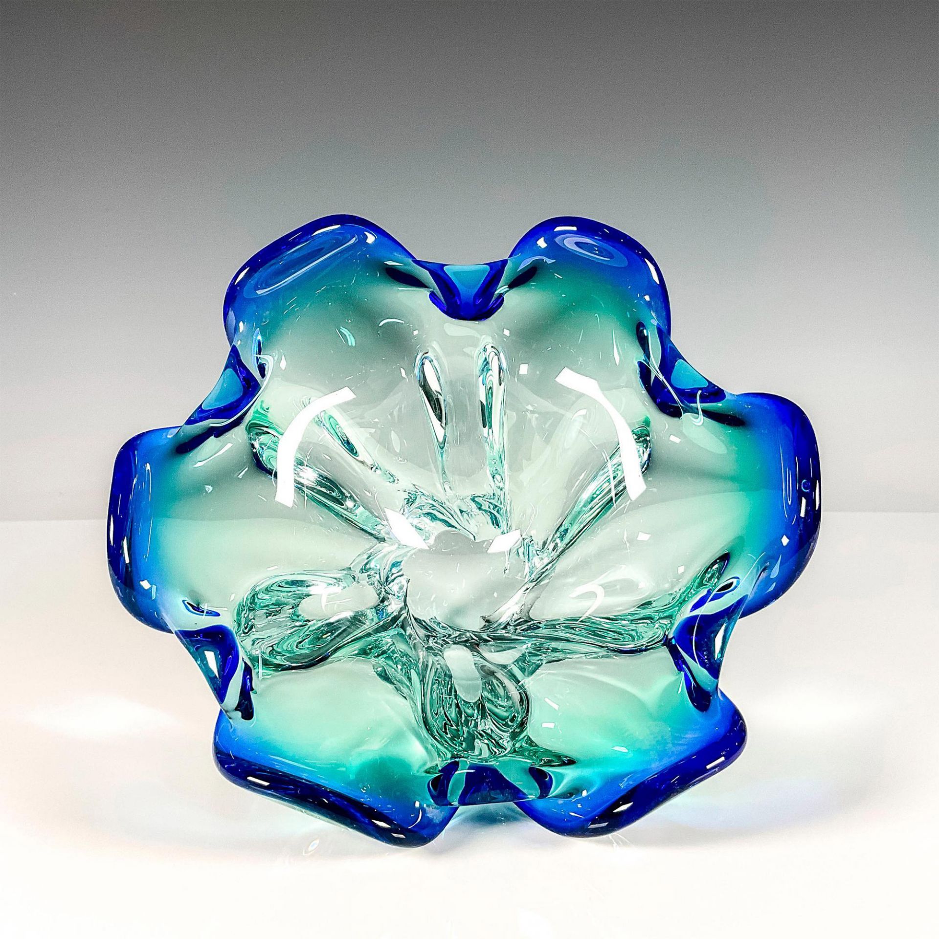 Murano Art Glass Centerpiece Bowl - Image 2 of 3