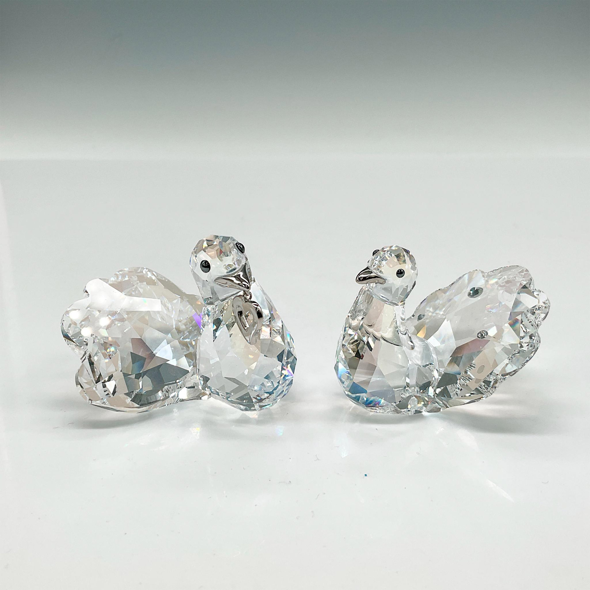 Swarovski Crystal Figurine, Love Turtledoves