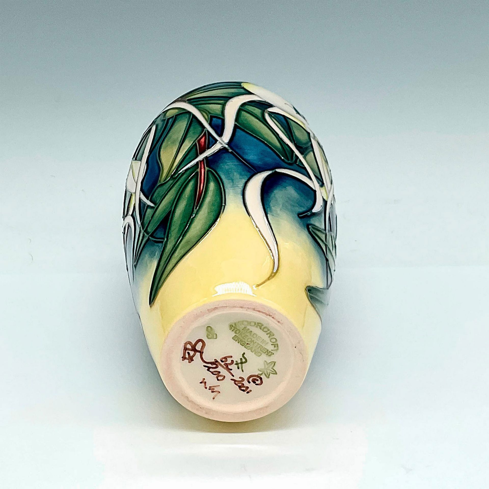 Moorcroft Pottery Emma Bossons Vase, Allegria - Bild 3 aus 3