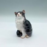 Royal Doulton Bone China Figurine, Persian Cat HN999