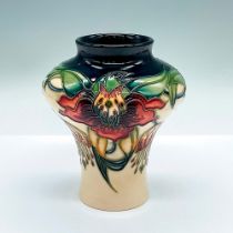 Moorcroft Pottery Nicola Slaney Vase, Anna Lily