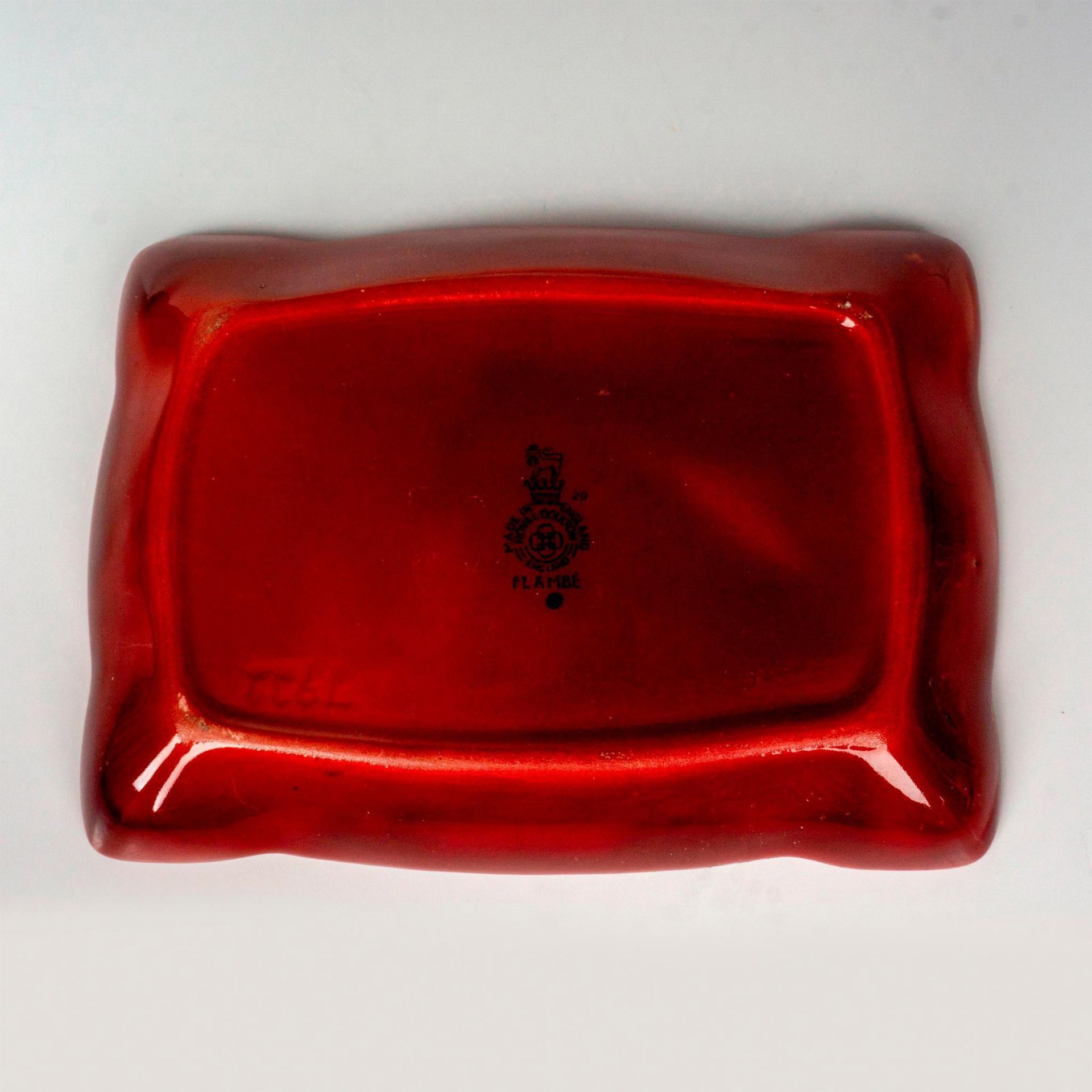 Royal Doulton Flambe Pin Tray - Image 2 of 2