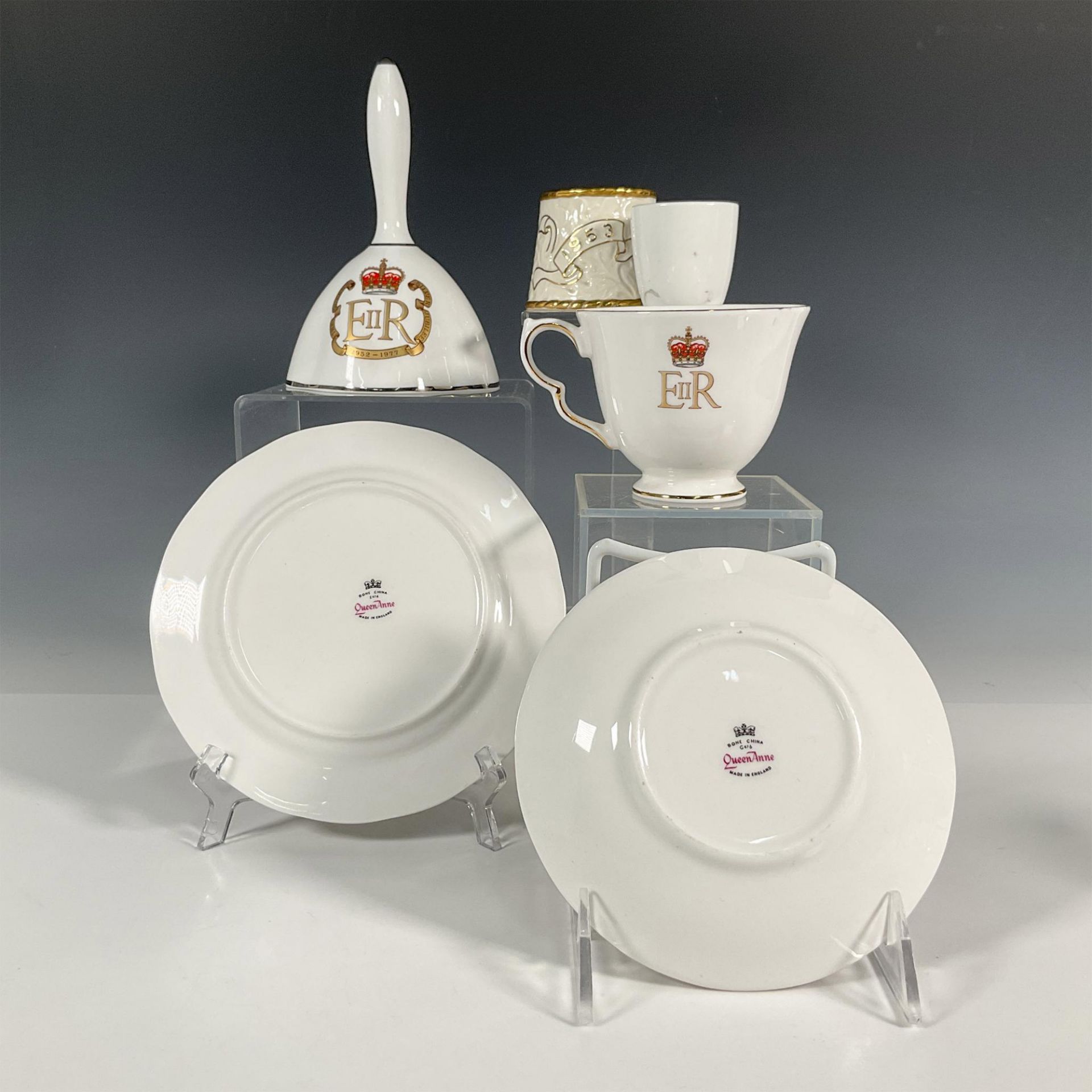 6pc Royal Commemorative Items, Queen Elizabeth II - Bild 2 aus 3